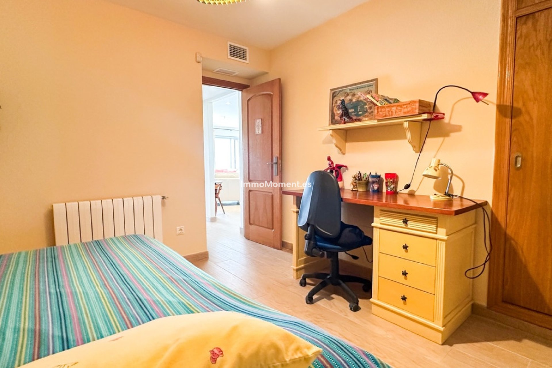 Resale - Apartment - Torrevieja - Playa de los Locos