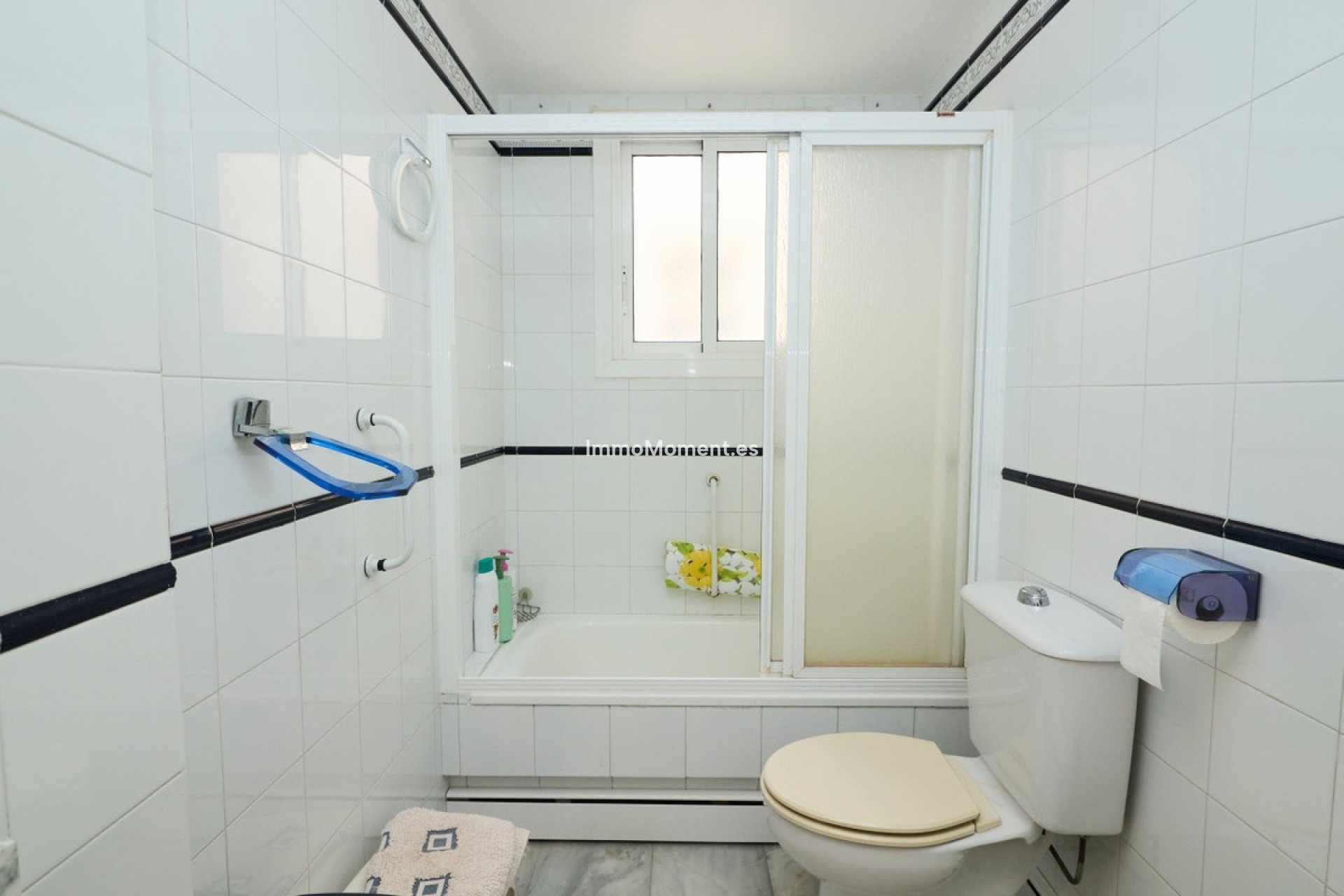 Resale - Apartment - Torrevieja - Playa de los Locos
