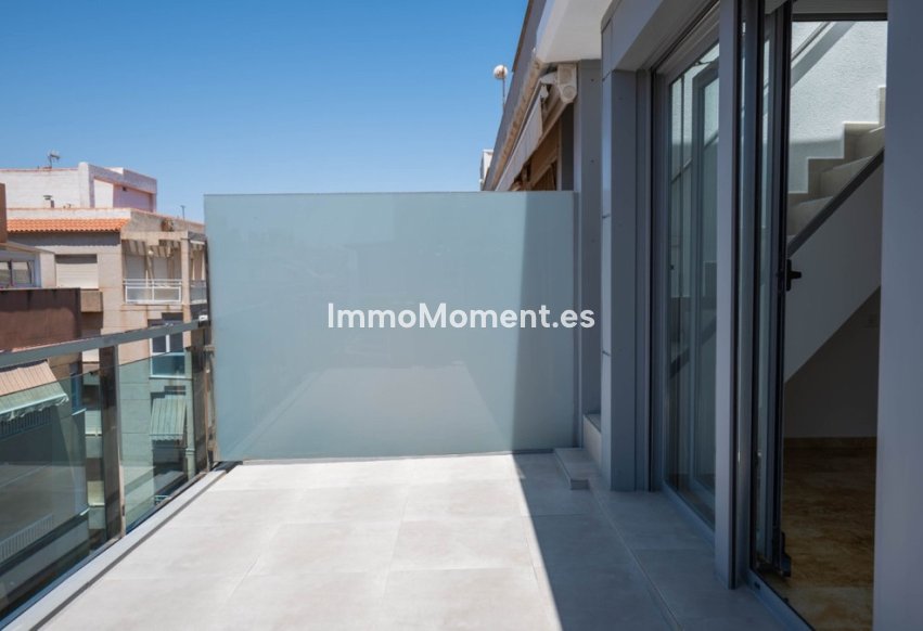 Resale - Apartment - Torrevieja - Playa del Cura