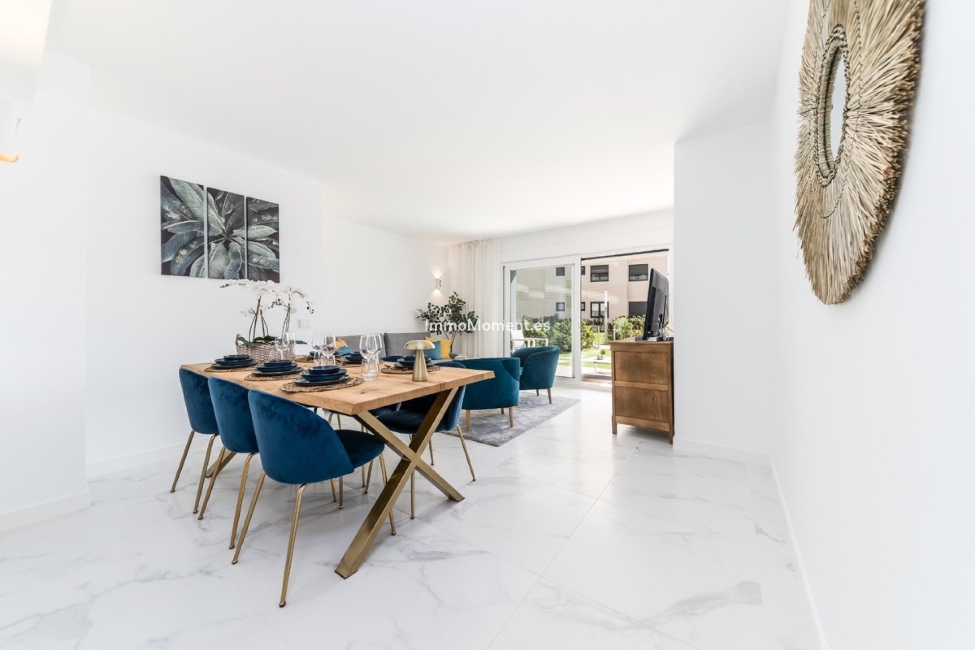 Resale - Apartment - Torrevieja - Torrevieja Centro