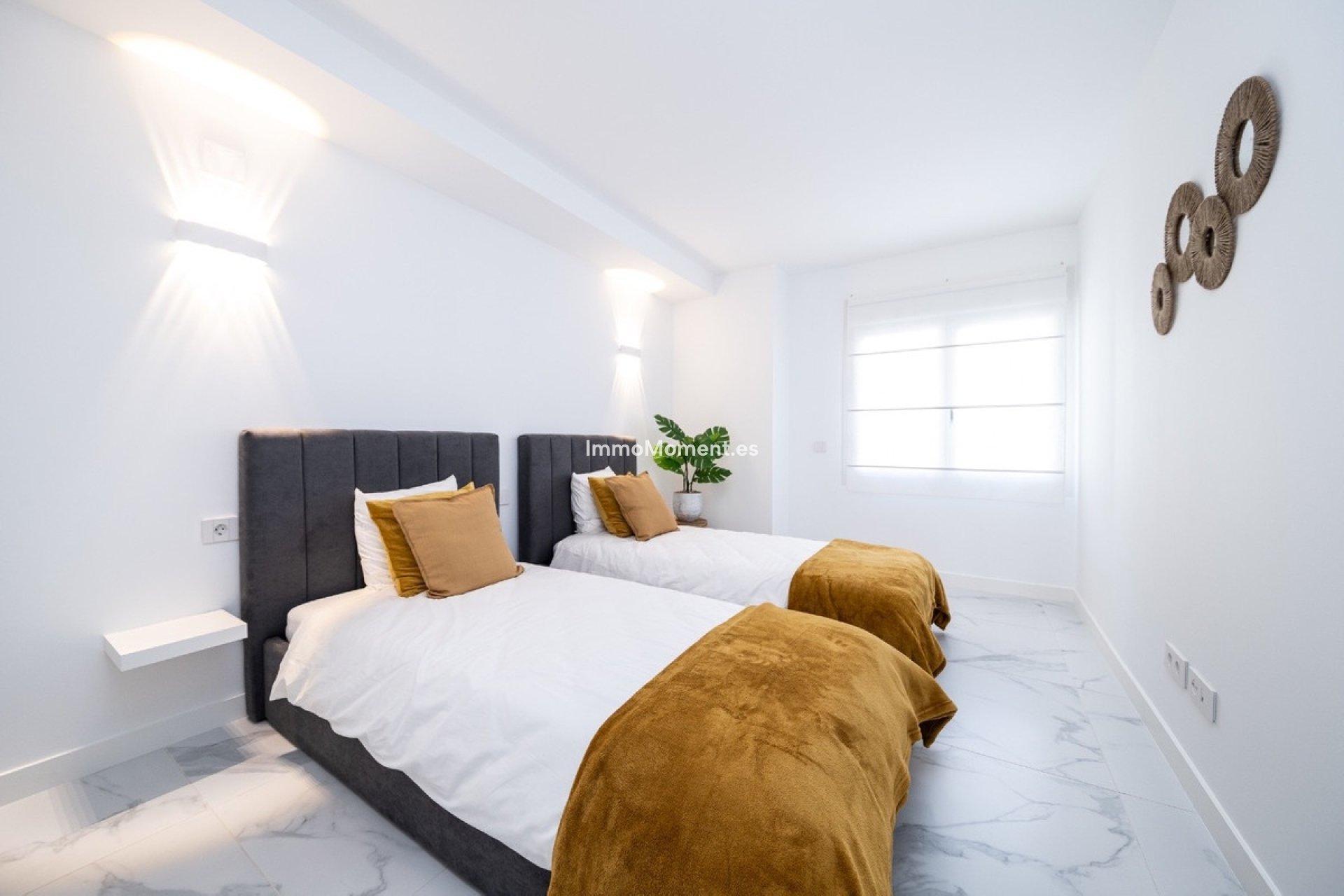 Resale - Apartment - Torrevieja - Torrevieja Centro