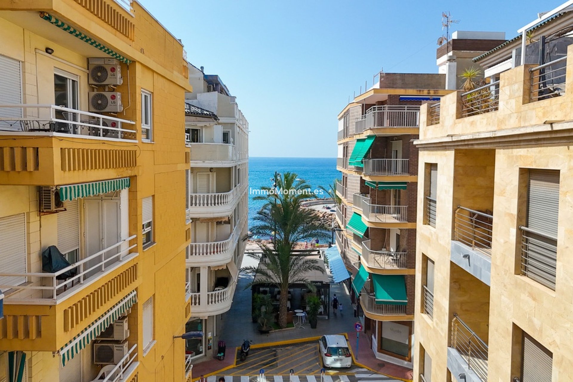 Resale - Apartment - Torrevieja - Torrevieja Centro