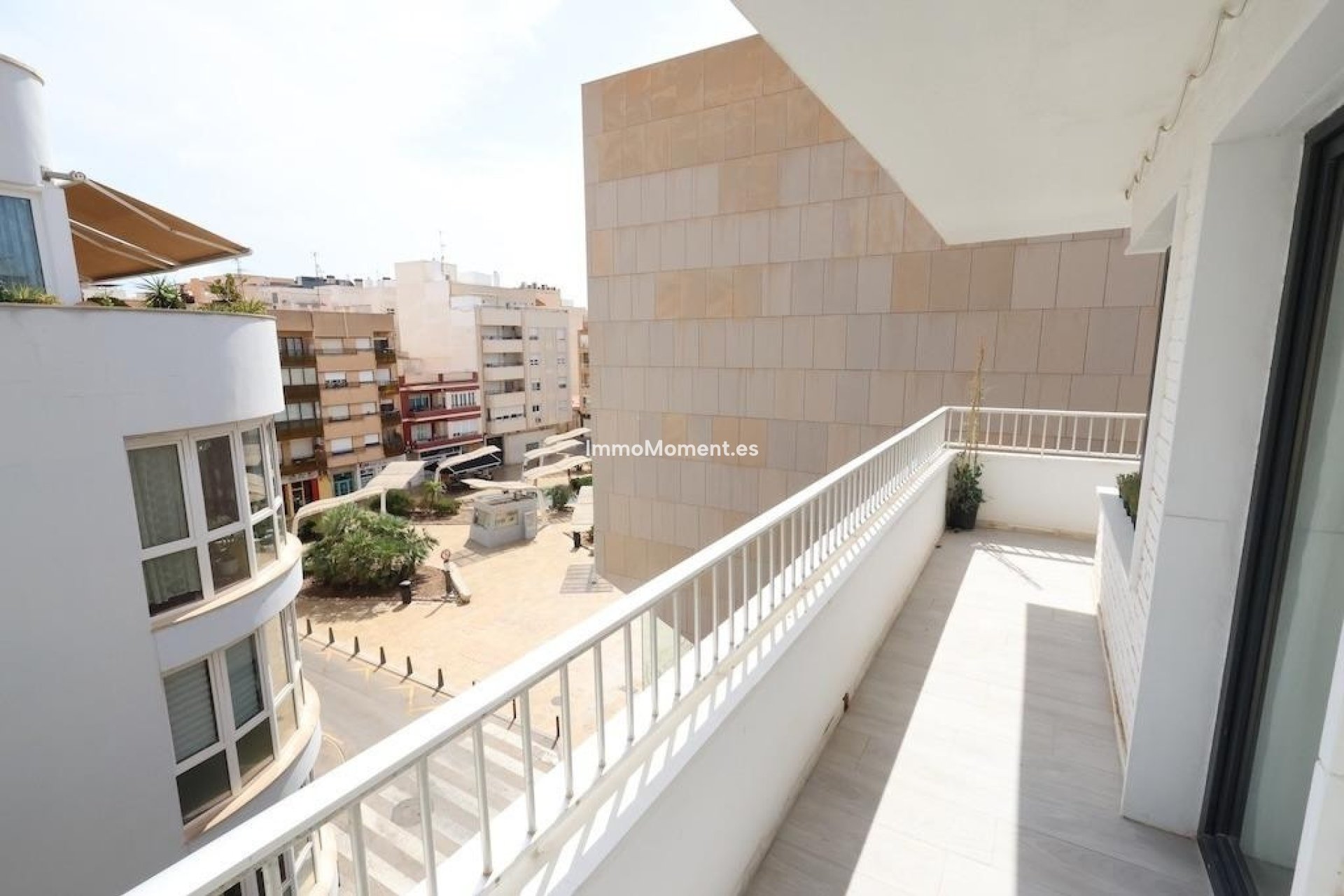 Resale - Apartment - Torrevieja - Torrevieja Centro