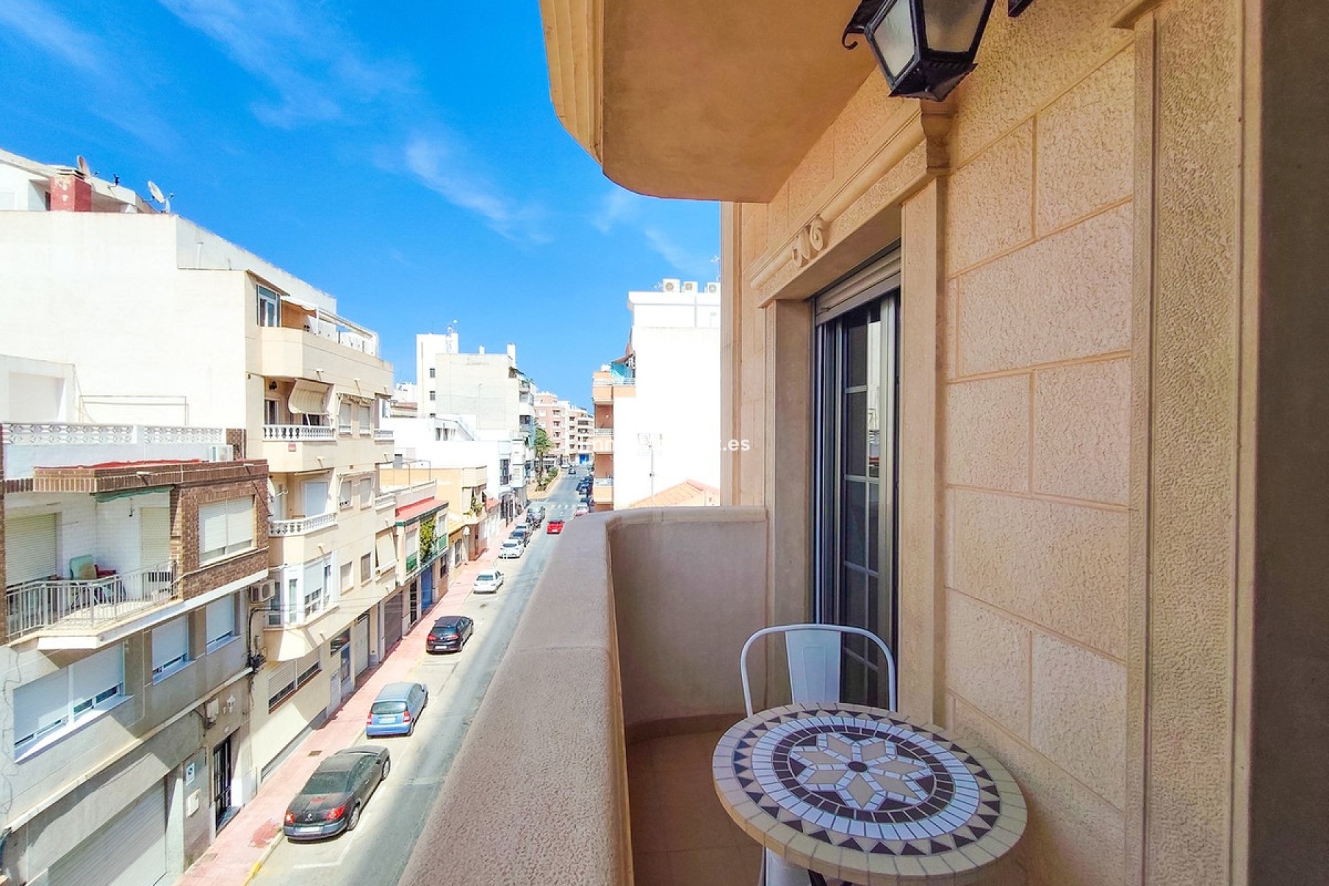 Resale - Apartment - Torrevieja - Torrevieja Centro