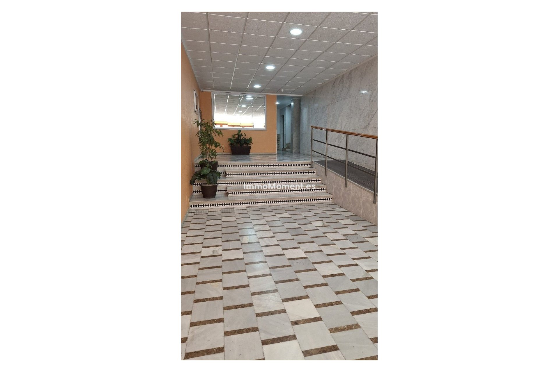 Resale - Apartment - Torrevieja - Torrevieja Centro