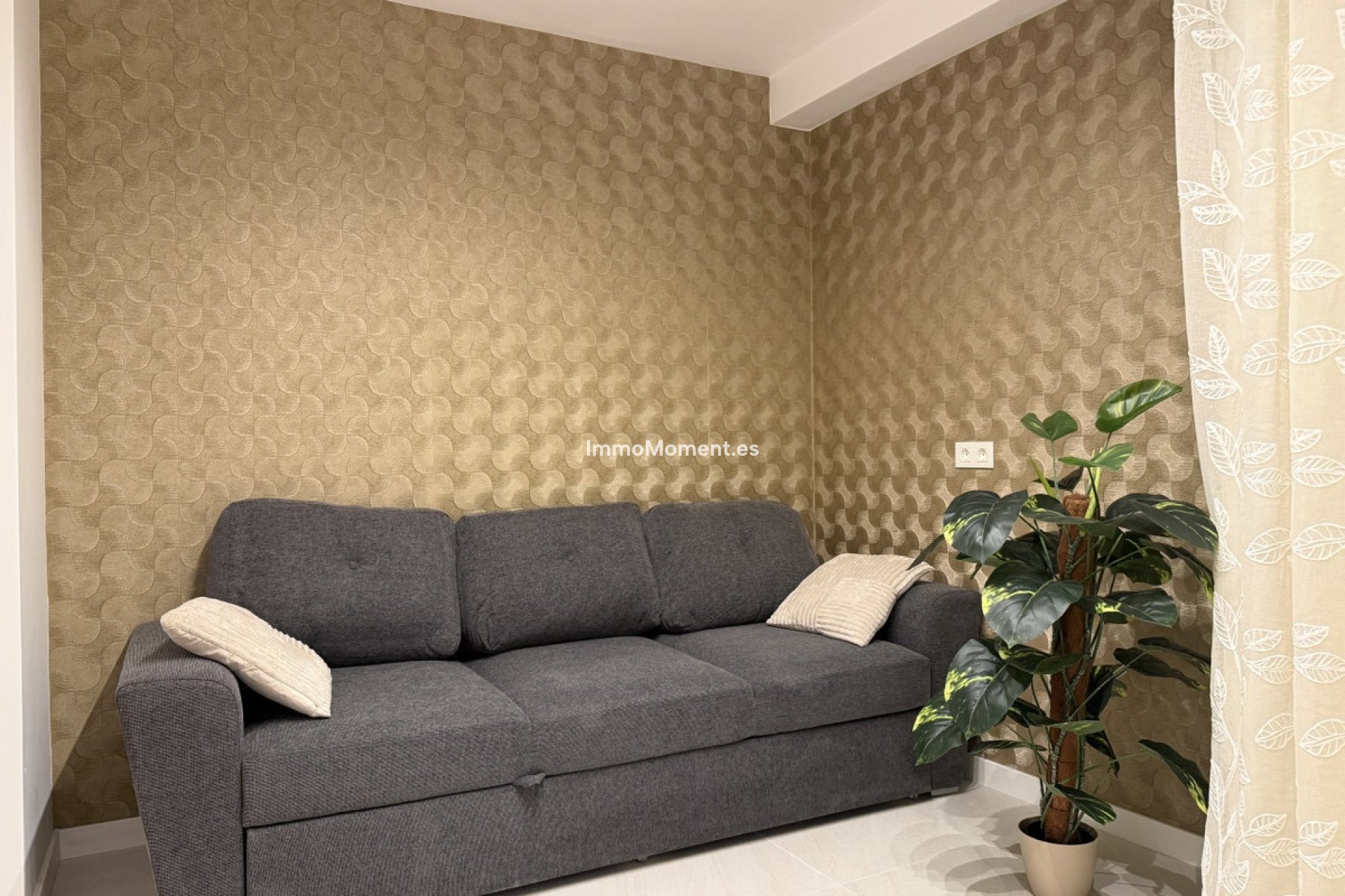 Resale - Apartment - Torrevieja - Torrevieja Centro