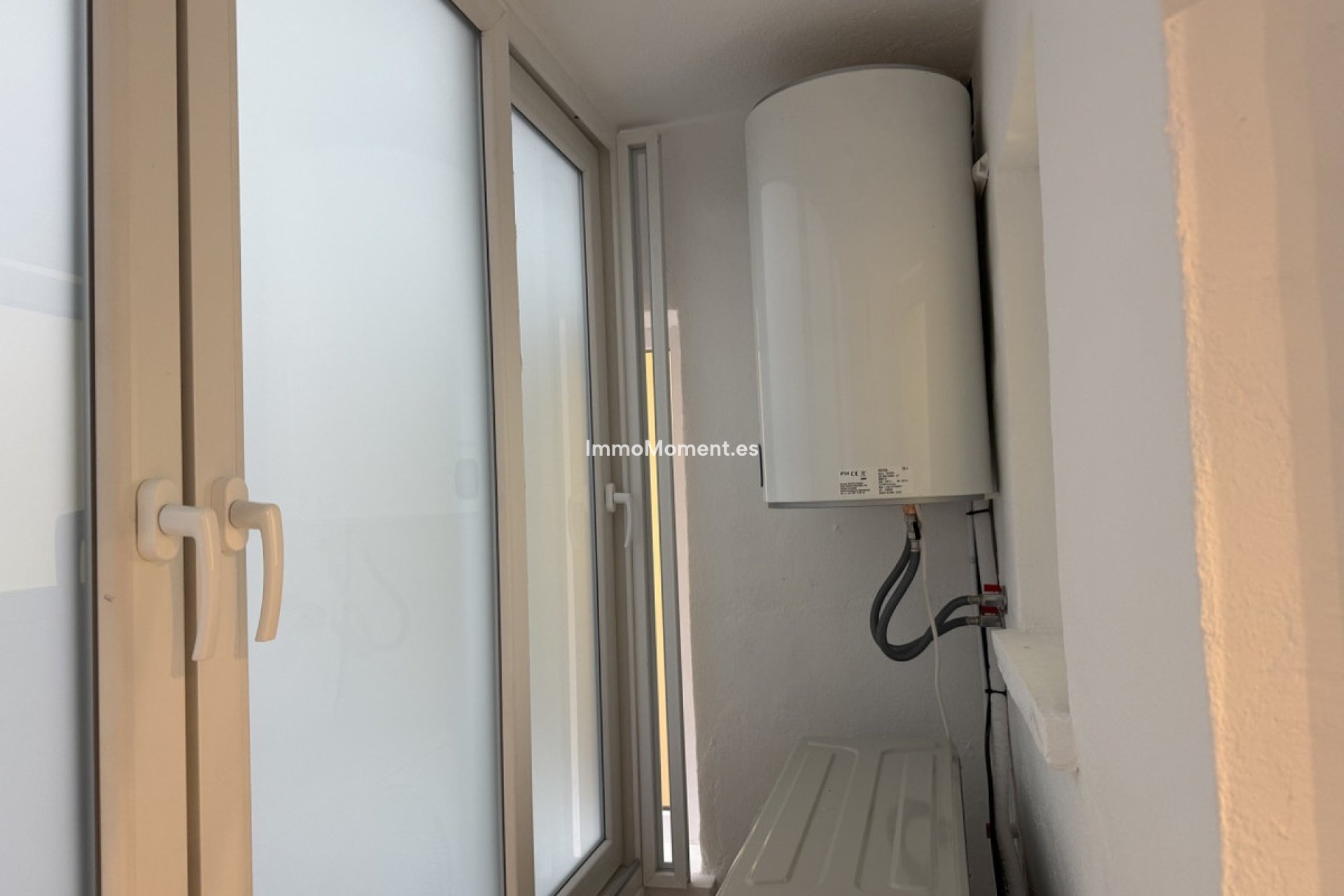 Resale - Apartment - Torrevieja - Torrevieja Centro