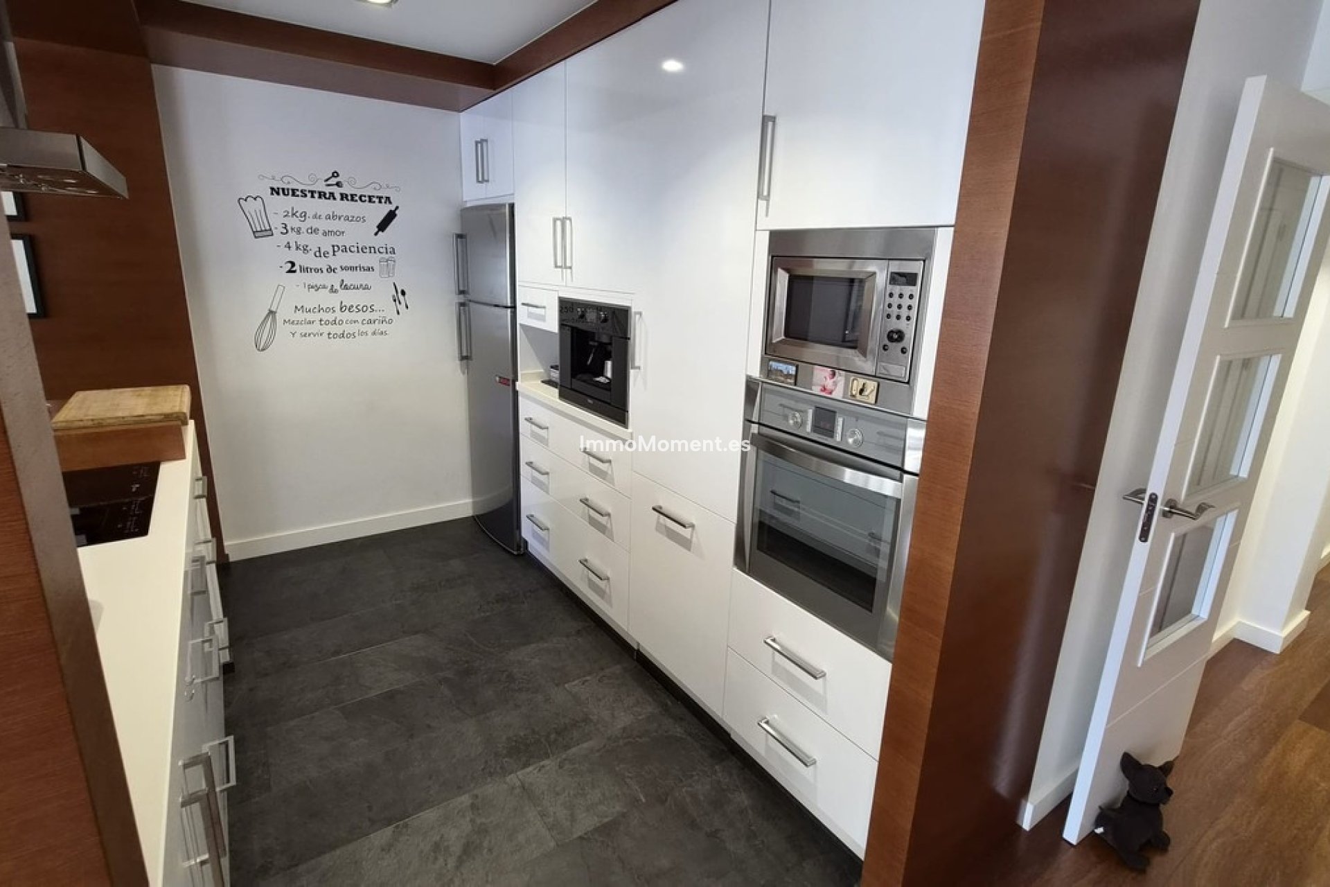 Resale - Apartment - Torrevieja - Torrevieja Centro
