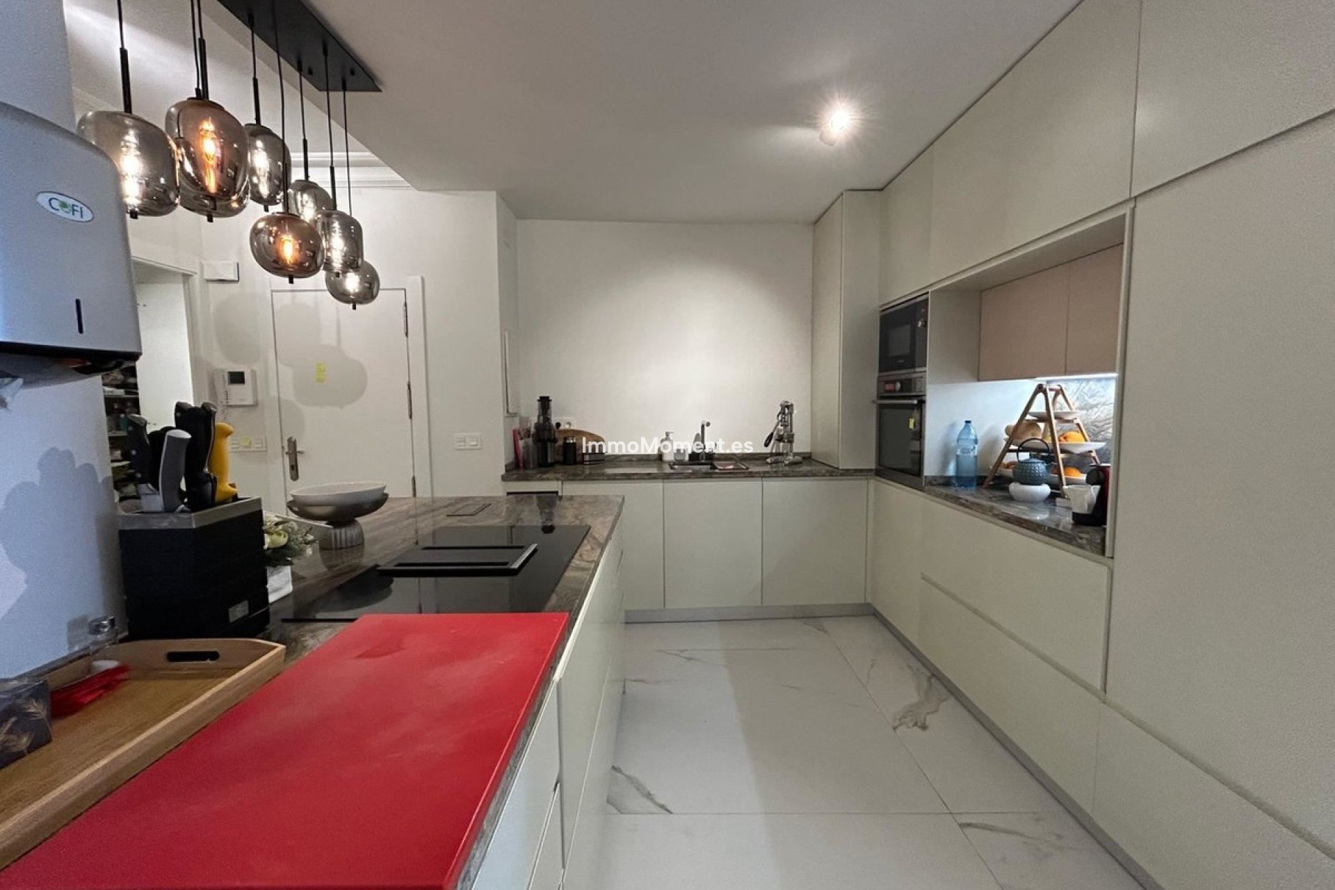 Resale - Apartment - Torrevieja - Torrevieja Centro