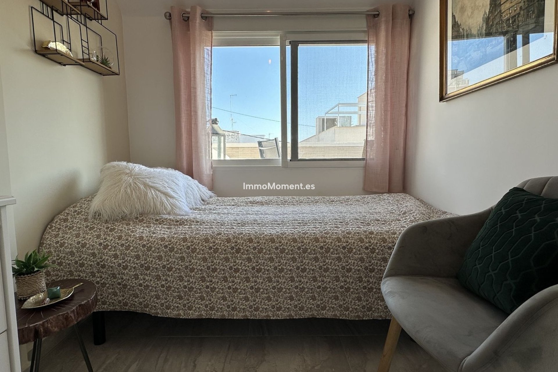 Resale - Apartment - Torrevieja - Torrevieja Centro