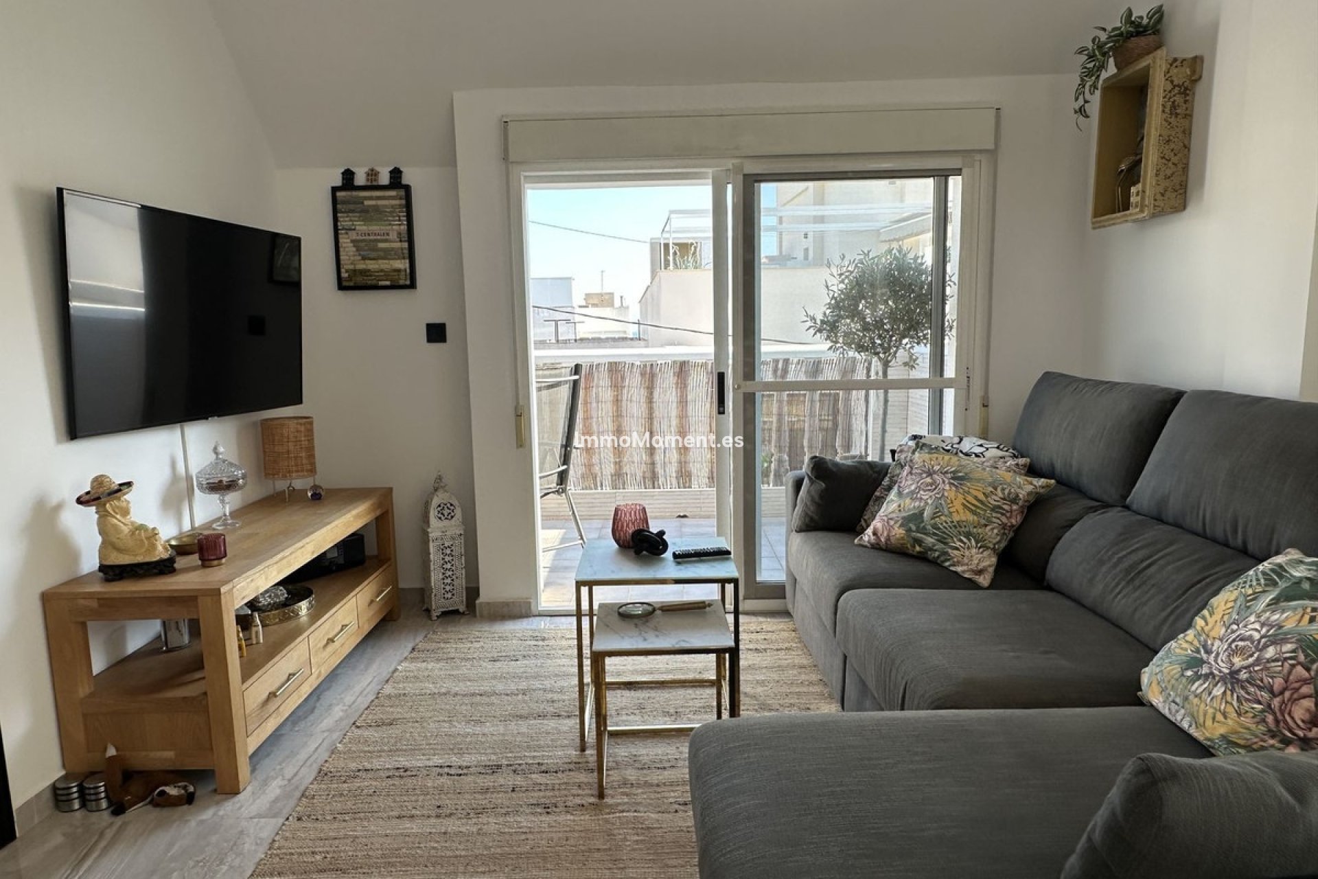 Resale - Apartment - Torrevieja - Torrevieja Centro