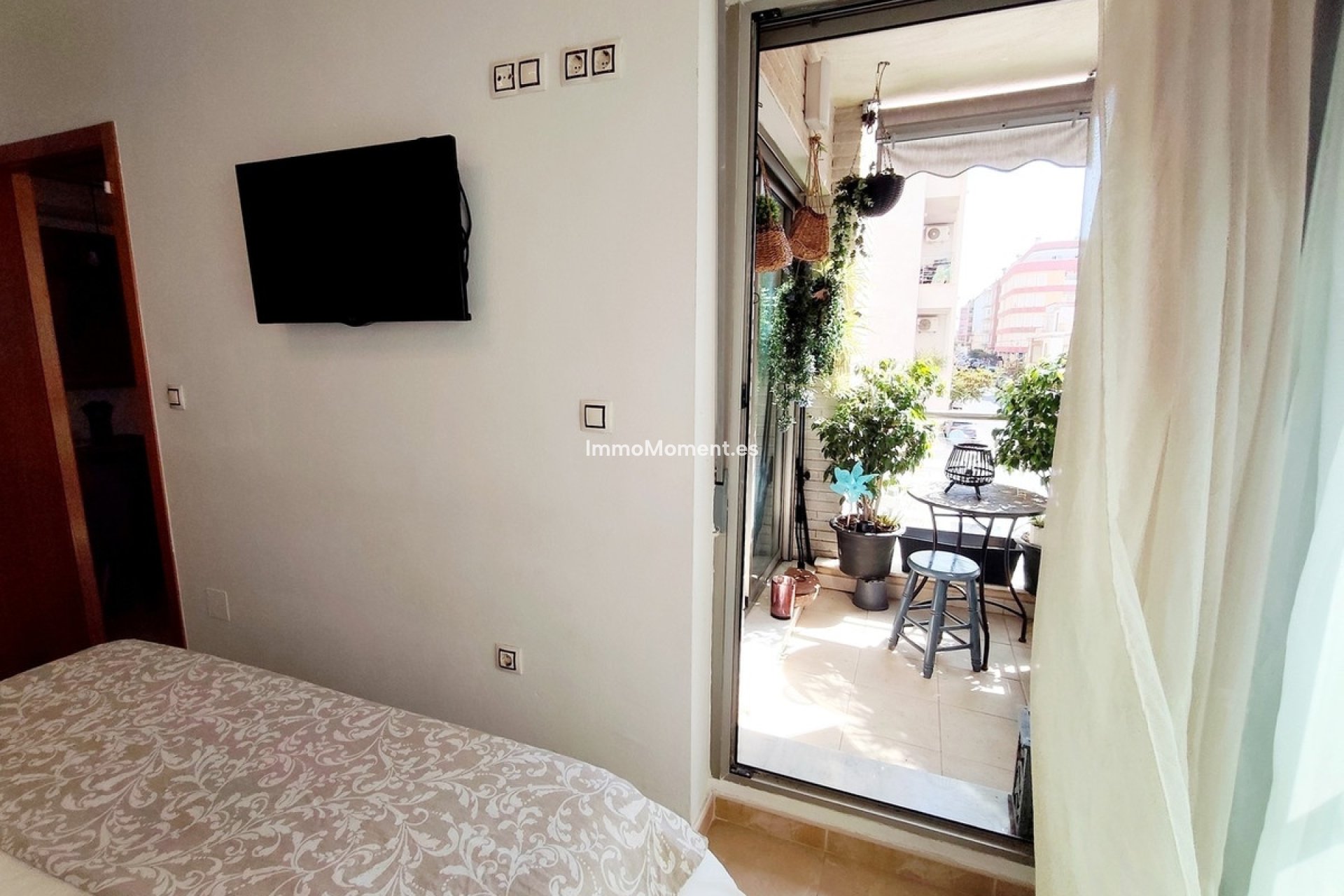 Resale - Apartment - Torrevieja - Torrevieja Centro