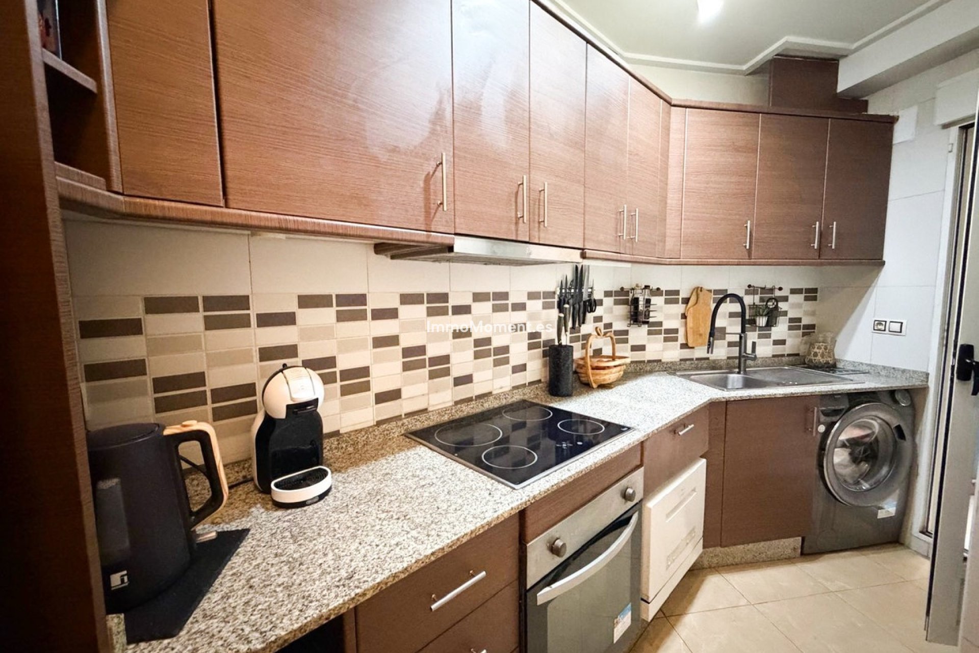 Resale - Apartment - Torrevieja - Torrevieja Centro