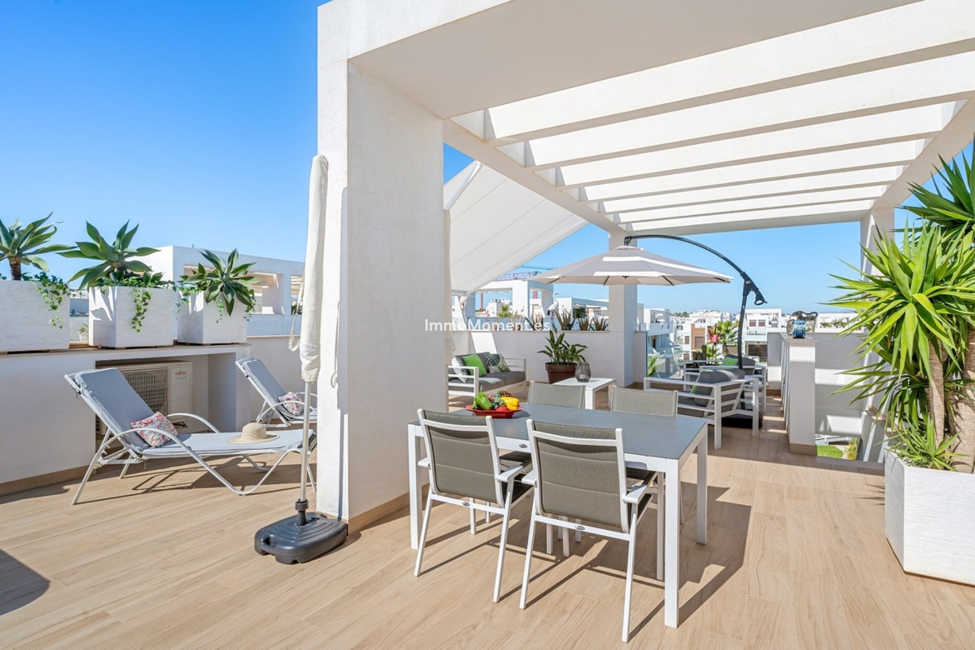 Resale - Apartment - Torrevieja - Torrevieja Centro