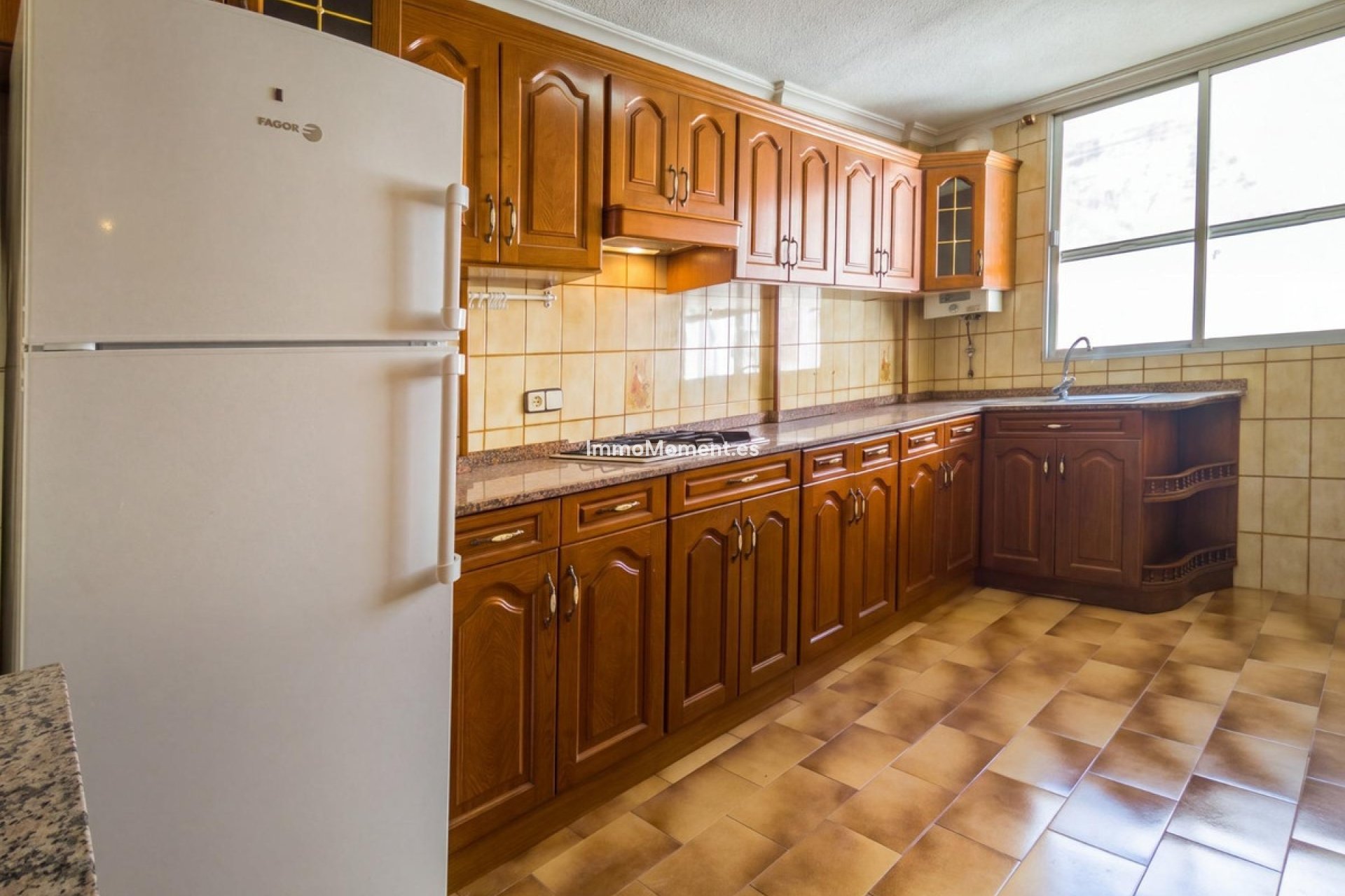 Resale - Apartment - Torrevieja - Torrevieja Centro