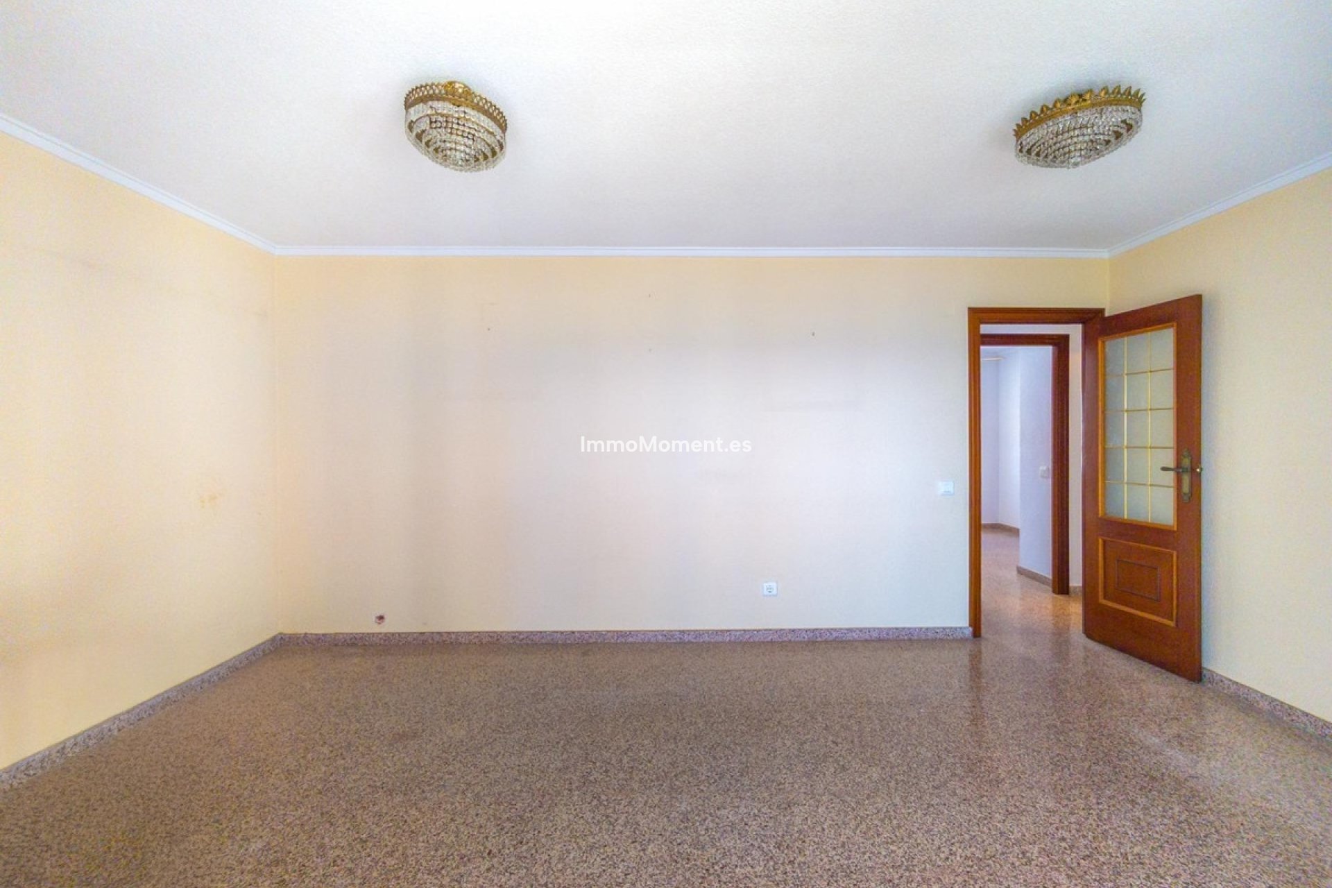 Resale - Apartment - Torrevieja - Torrevieja Centro