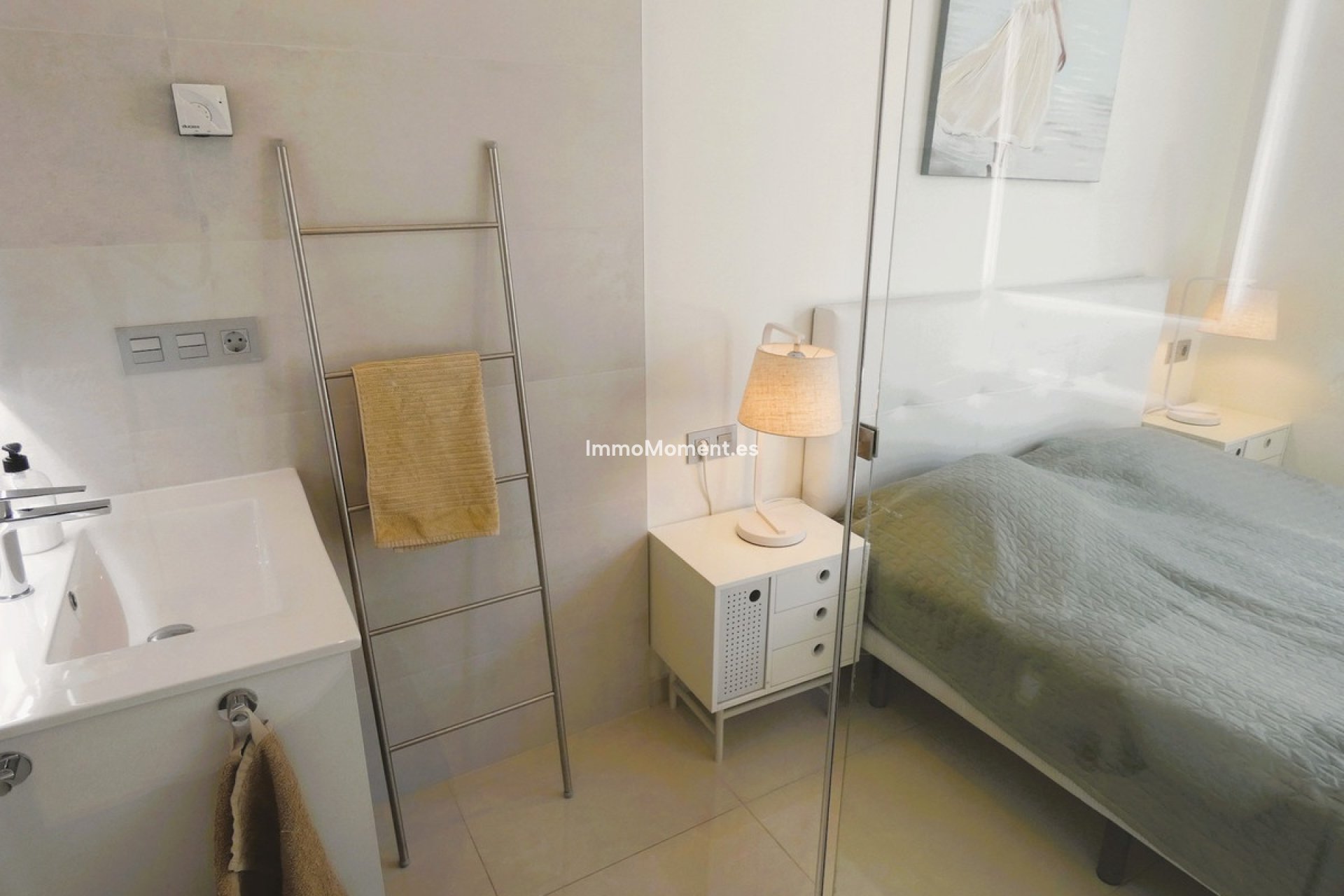 Resale - Apartment - Torrevieja - Torrevieja Centro