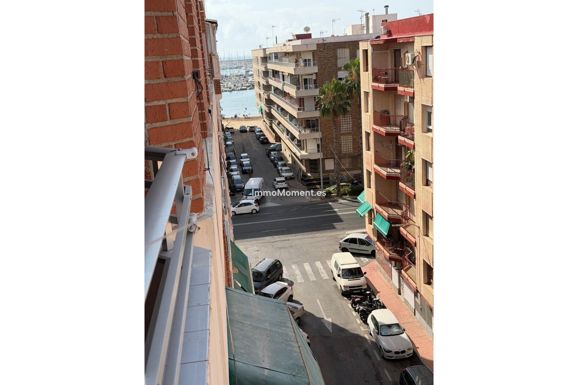 Resale - Apartment - Torrevieja - Torrevieja Centro