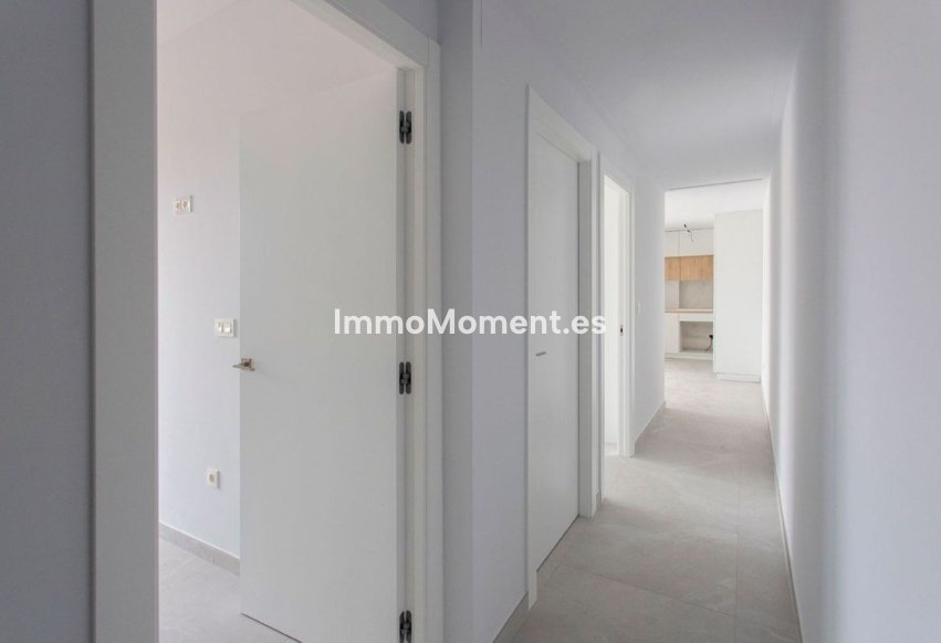 Resale - Apartment - Torrevieja - Torrevieja Centro