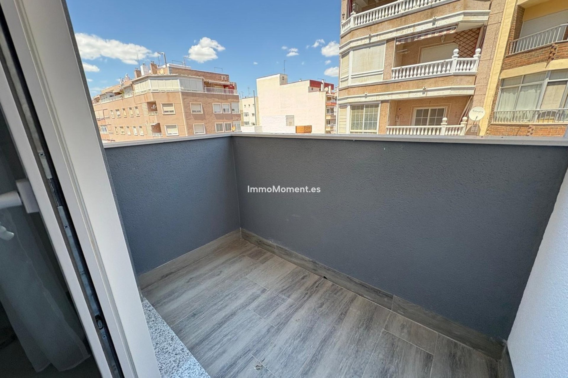 Resale - Apartment - Torrevieja - Torrevieja Centro