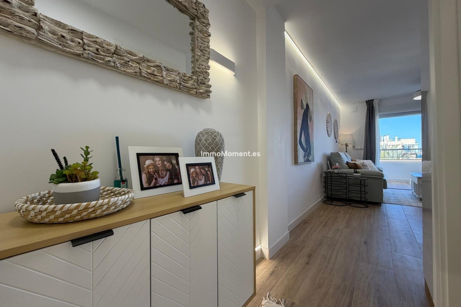 Resale - Apartment - Torrevieja - Torrevieja Centro