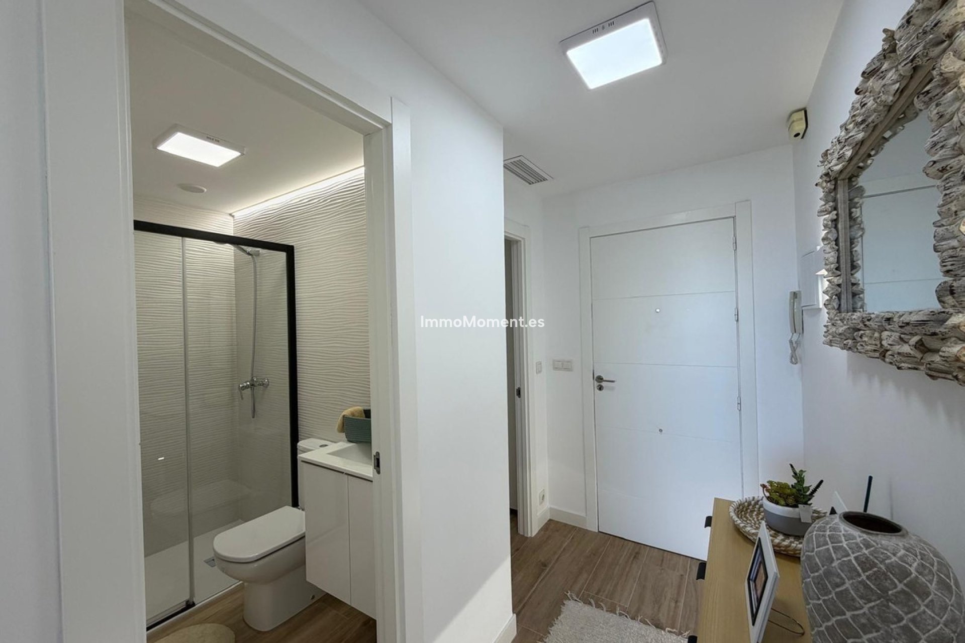 Resale - Apartment - Torrevieja - Torrevieja Centro