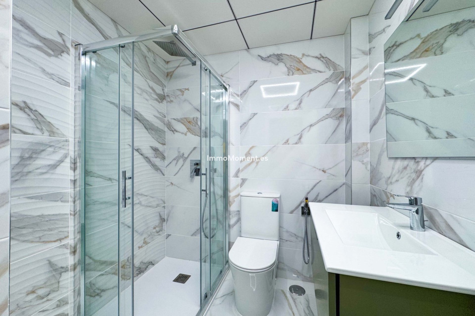 Resale - Apartment - Torrevieja - Torrevieja Centro