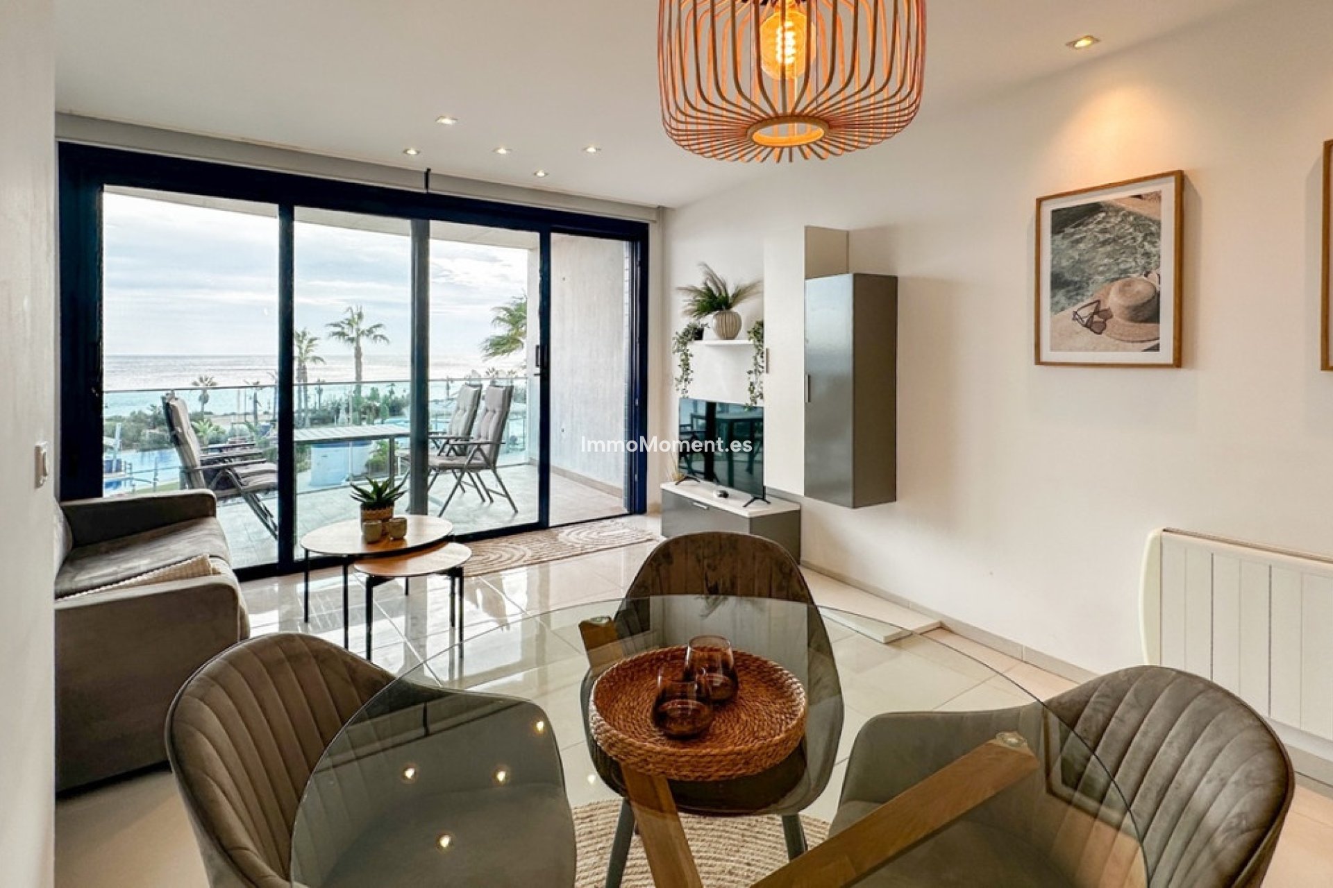 Resale - Apartment - Torrevieja - Torrevieja Centro