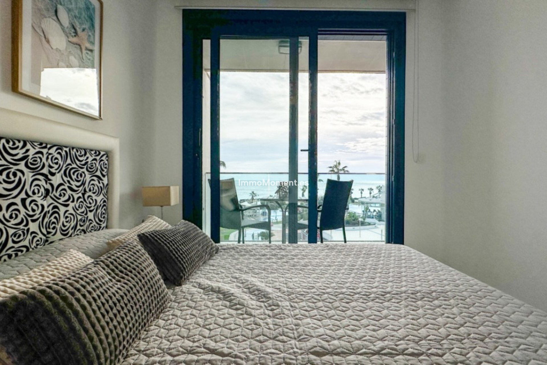 Resale - Apartment - Torrevieja - Torrevieja Centro