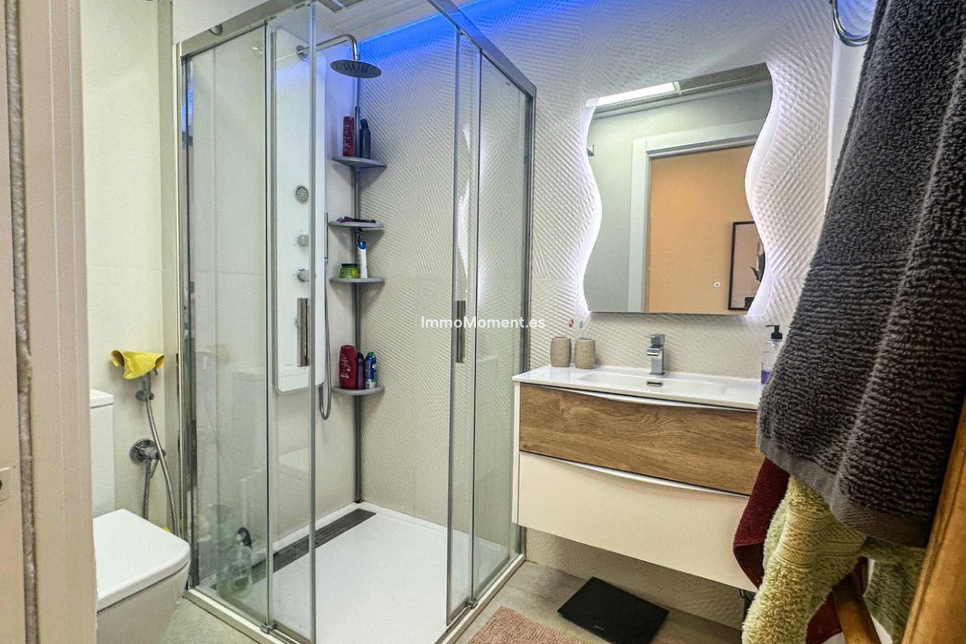 Resale - Apartment - Torrevieja - Torrevieja Centro