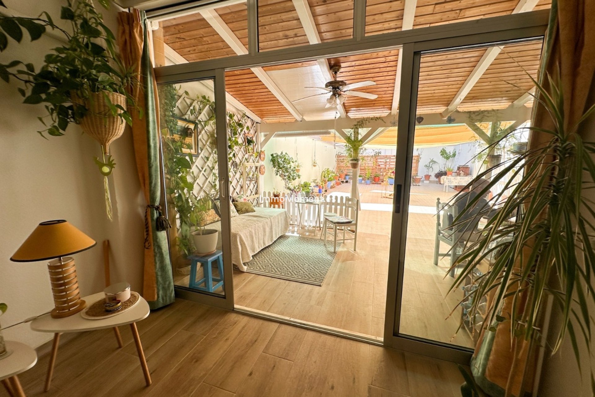 Resale - Apartment - Torrevieja - Torrevieja Centro