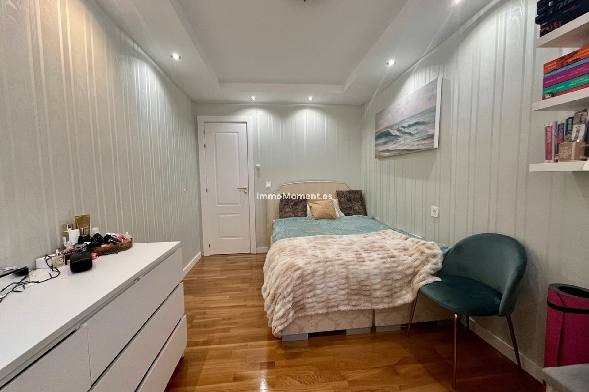 Resale - Apartment - Torrevieja - Torrevieja Centro