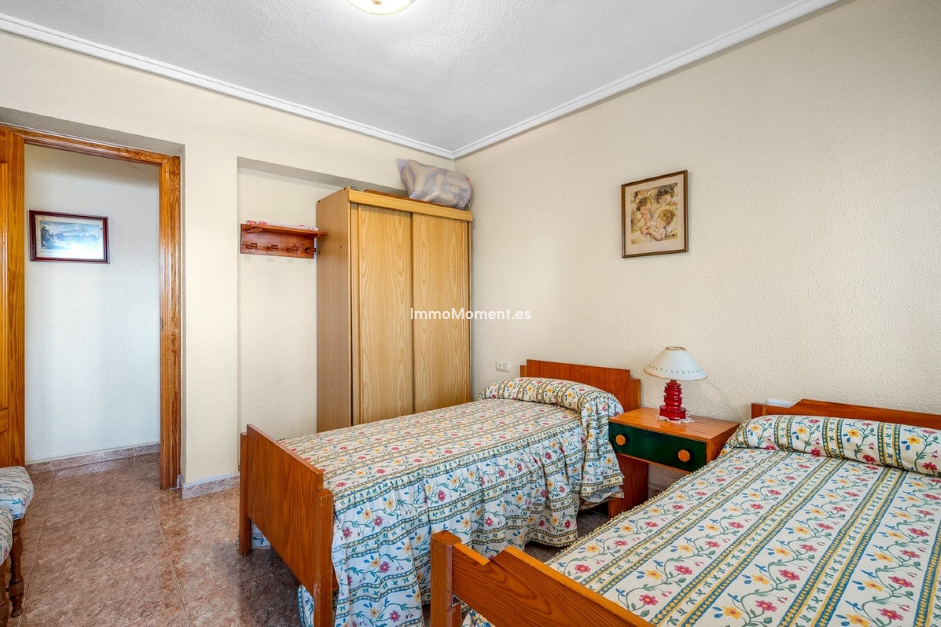 Resale - Apartment - Torrevieja - Torrevieja Centro