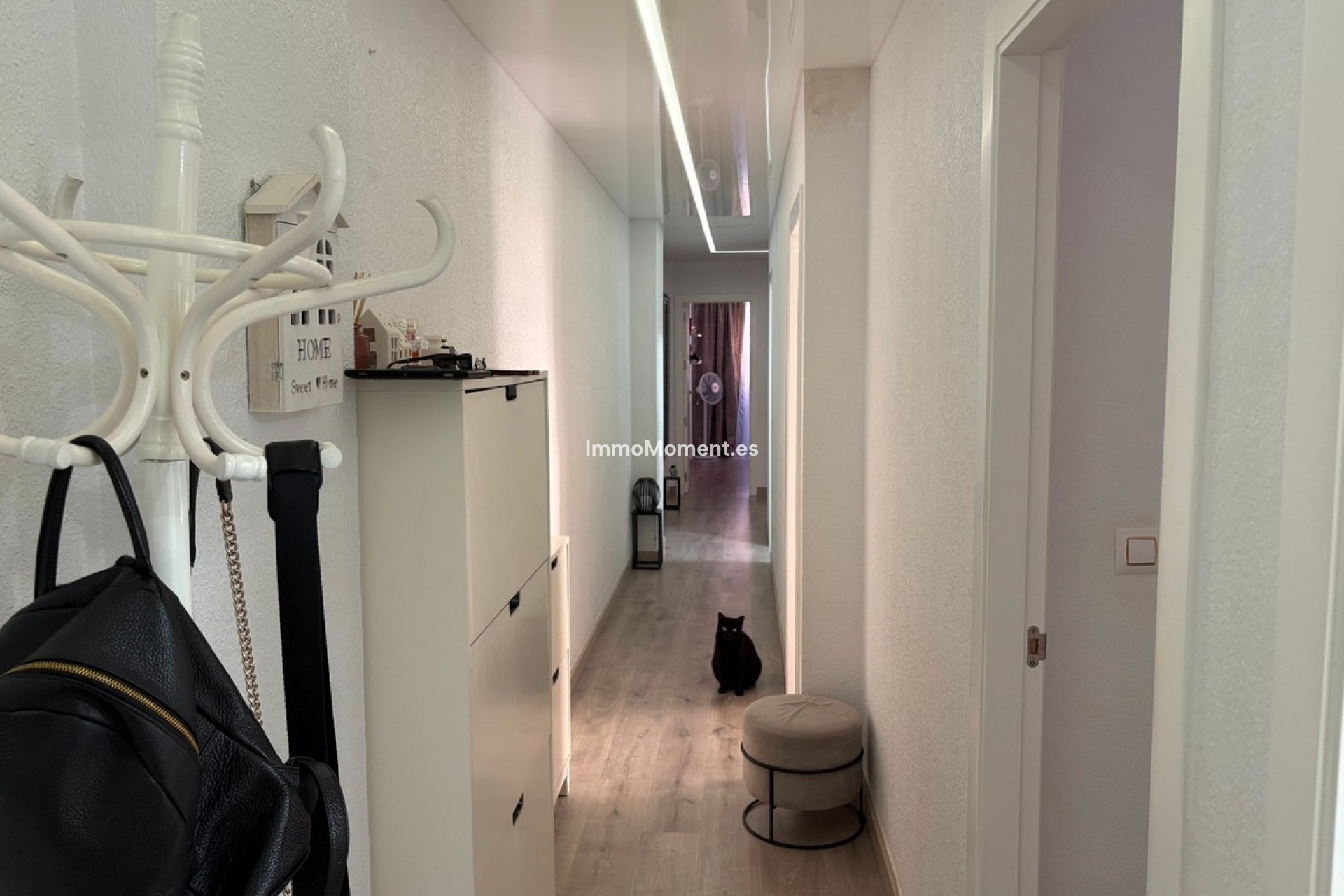 Resale - Apartment - Torrevieja - Torrevieja Centro