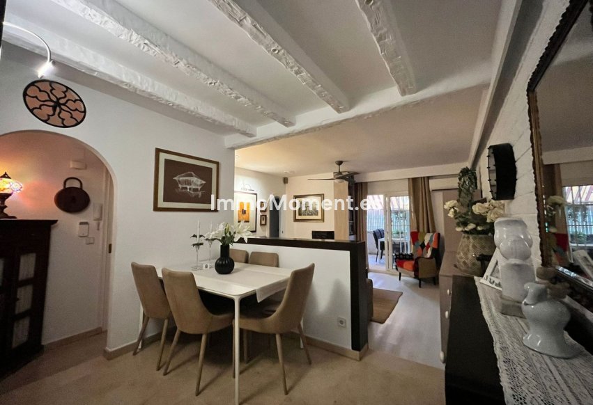 Resale - Apartment - Torrevieja - Torrevieja Centro