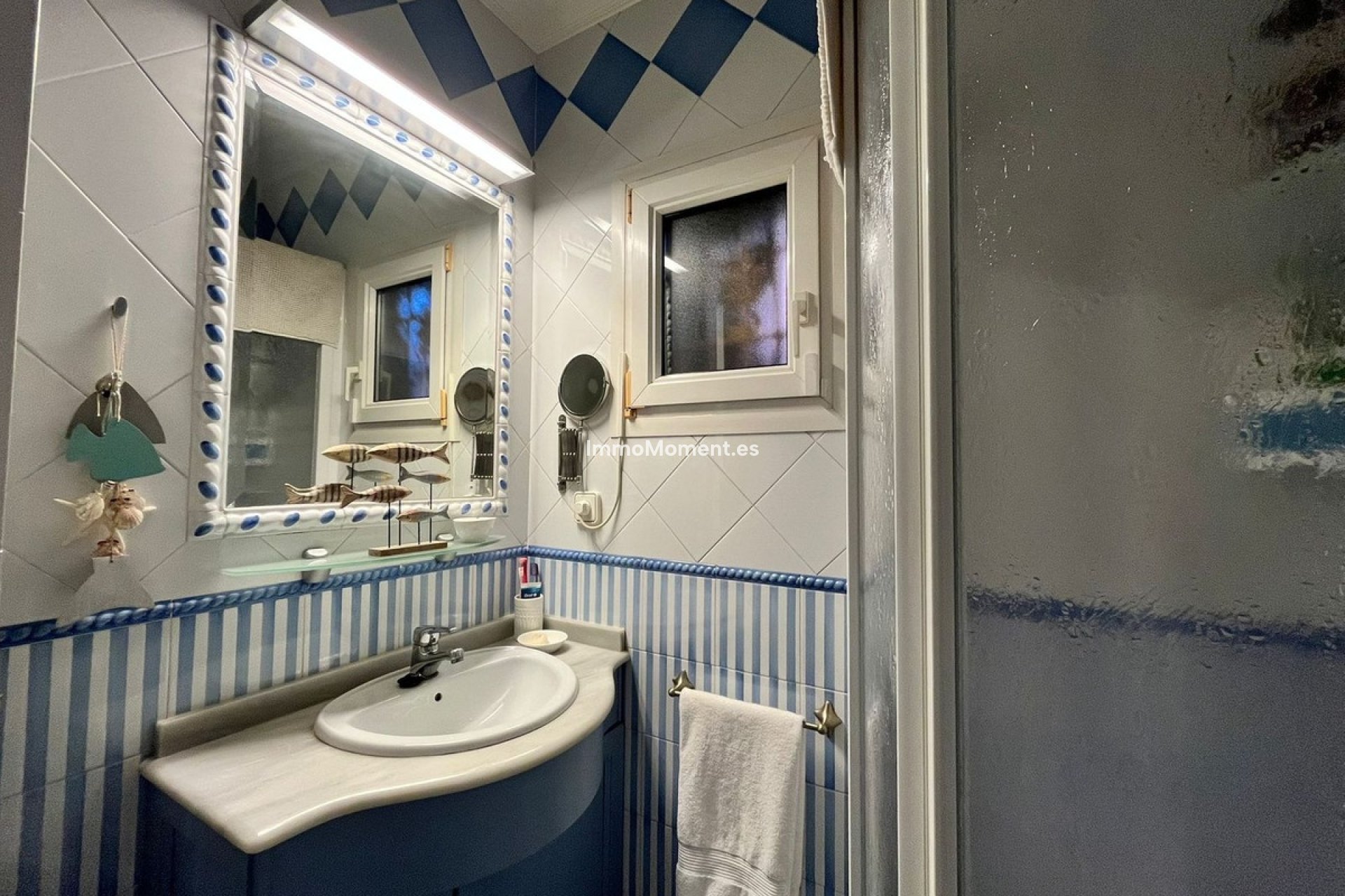 Resale - Apartment - Torrevieja - Torrevieja Centro