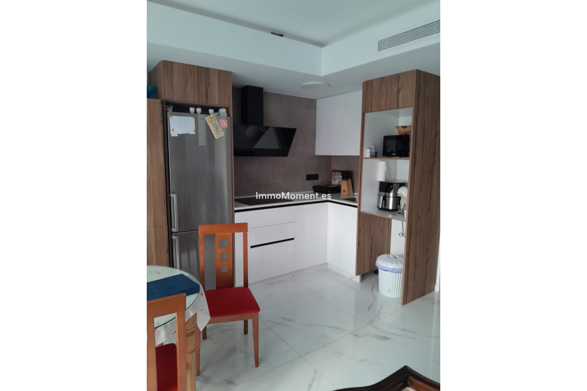 Resale - Apartment - Torrevieja - Torrevieja Centro