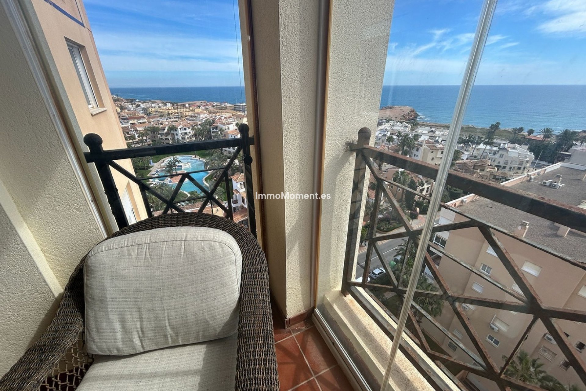 Resale - Apartment - Torrevieja - Torrevieja Centro