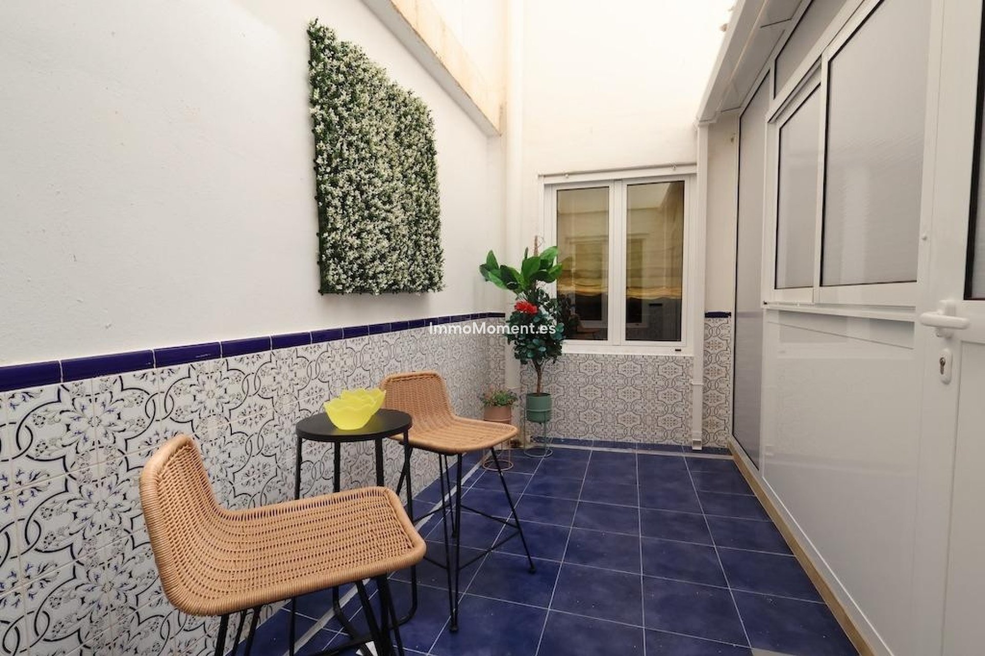 Resale - Apartment - Torrevieja - Torrevieja Centro