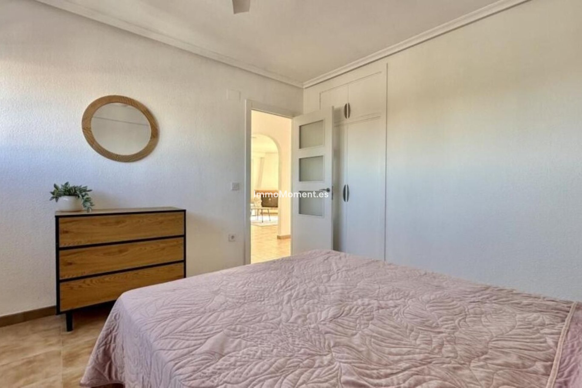 Resale - Apartment - Torrevieja - Torrevieja Centro