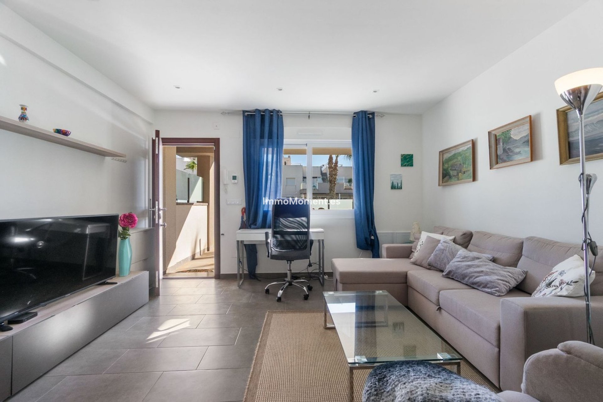 Resale - Apartment - Torrevieja - Torrevieja Centro