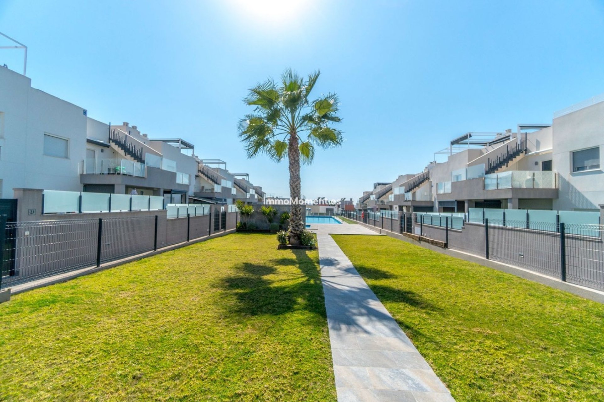 Resale - Apartment - Torrevieja - Torrevieja Centro