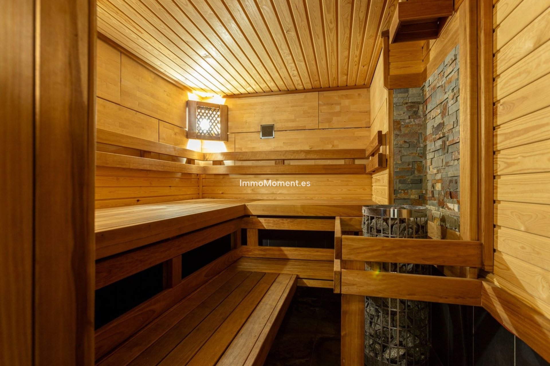 Resale - Apartment - Torrevieja - Torrevieja Centro