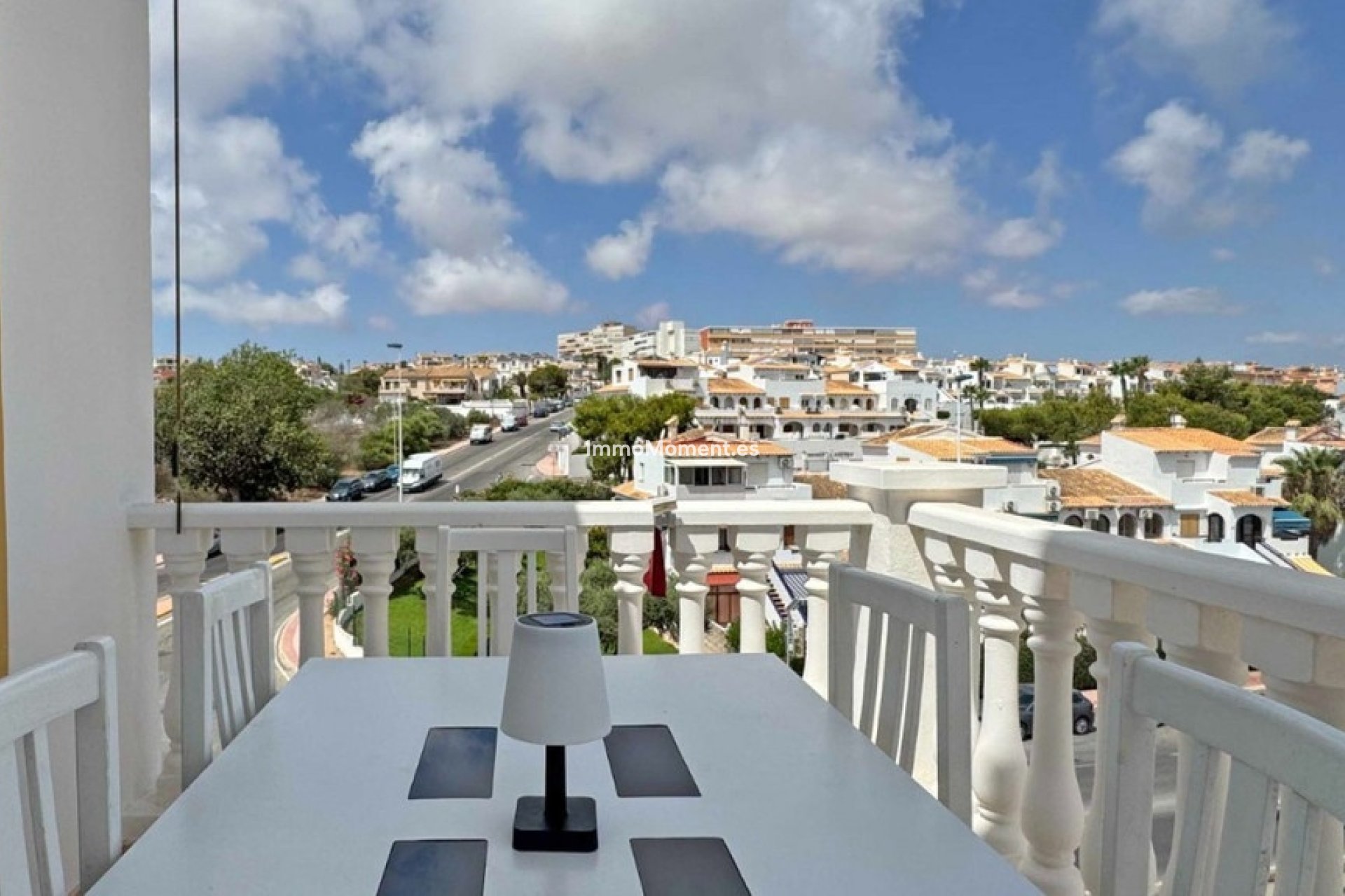 Resale - Apartment - Torrevieja - Torrevieja Centro