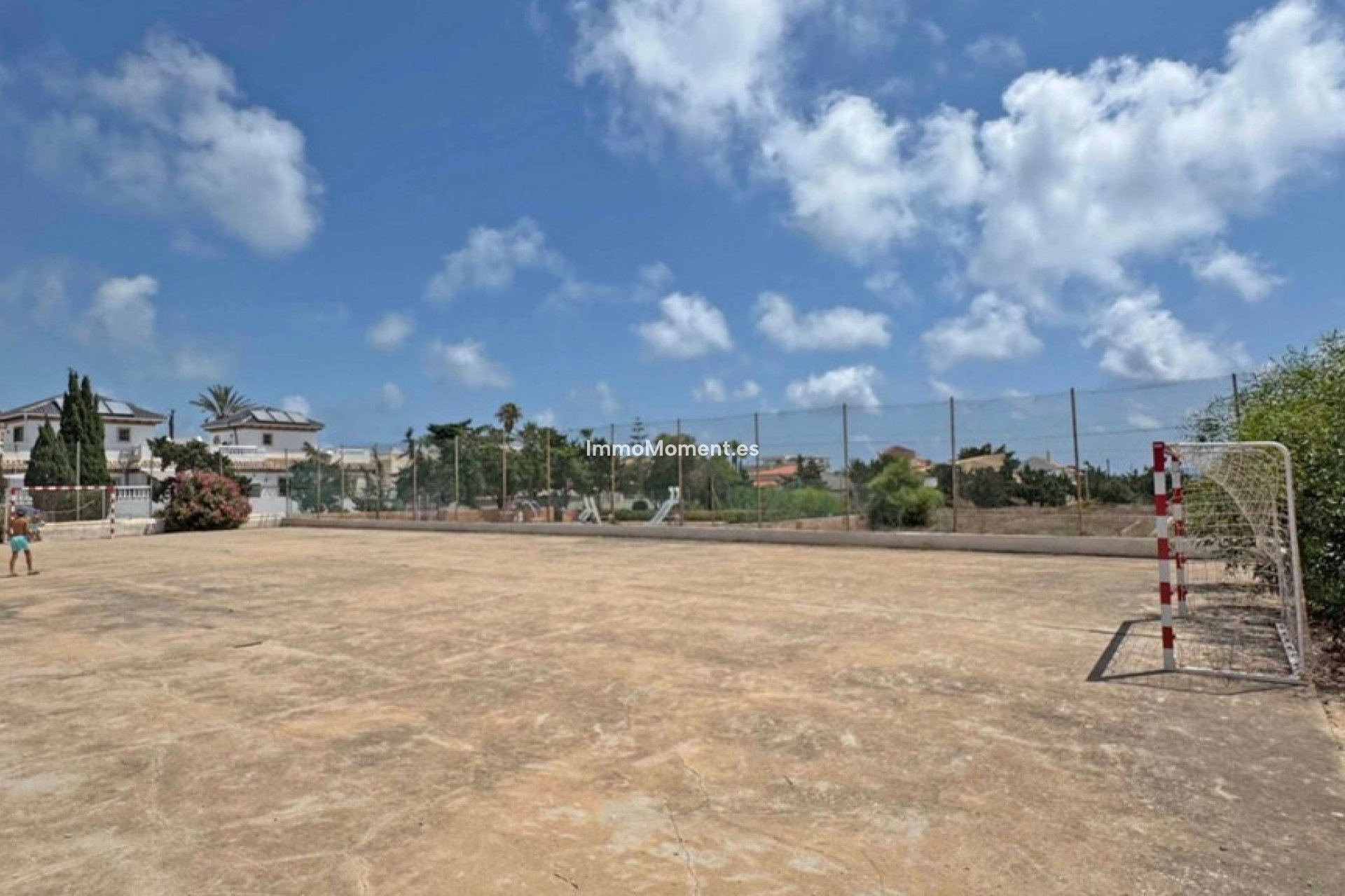 Resale - Apartment - Torrevieja - Torrevieja Centro