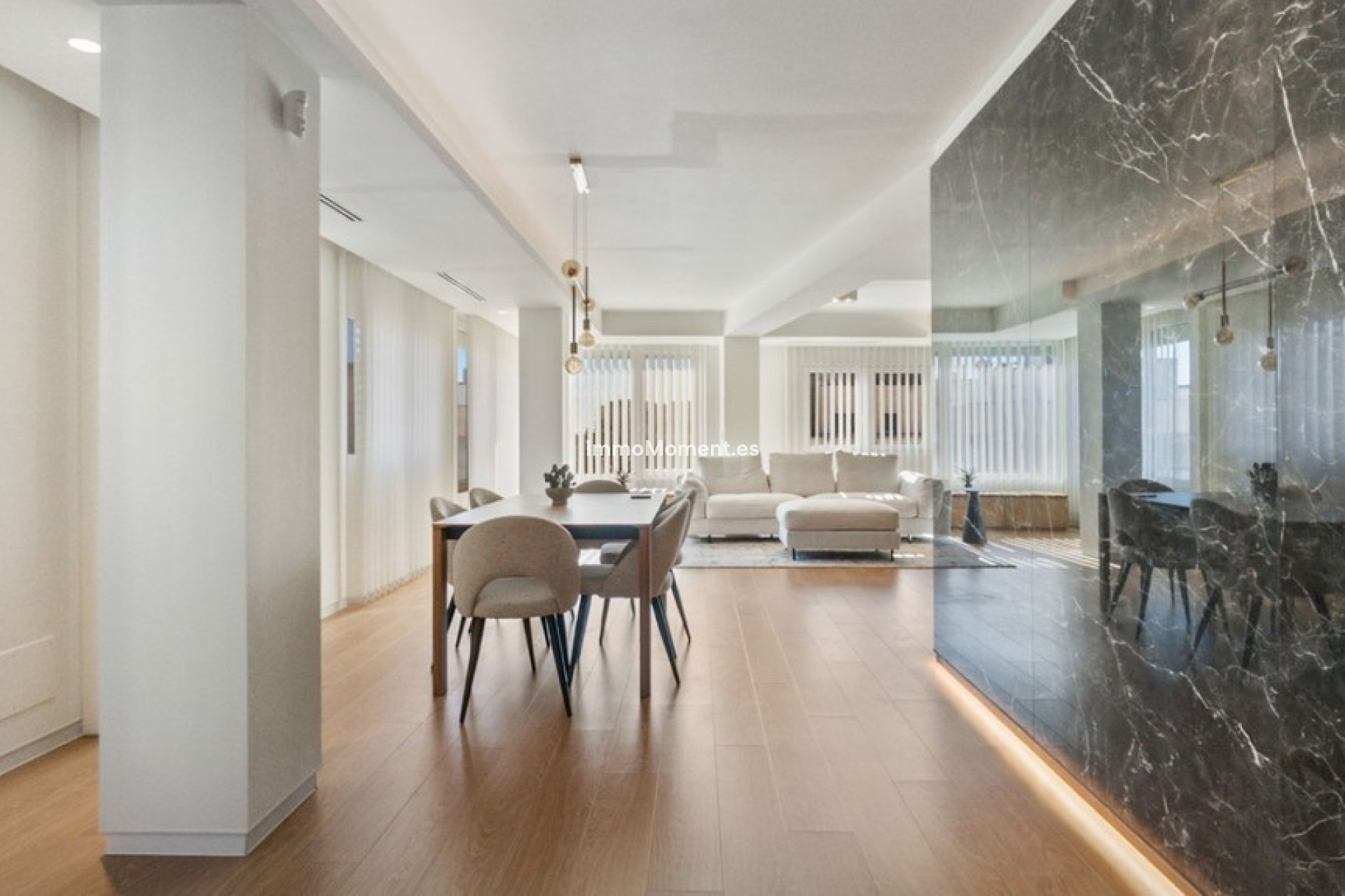 Resale - Apartment - Torrevieja - Torrevieja Centro