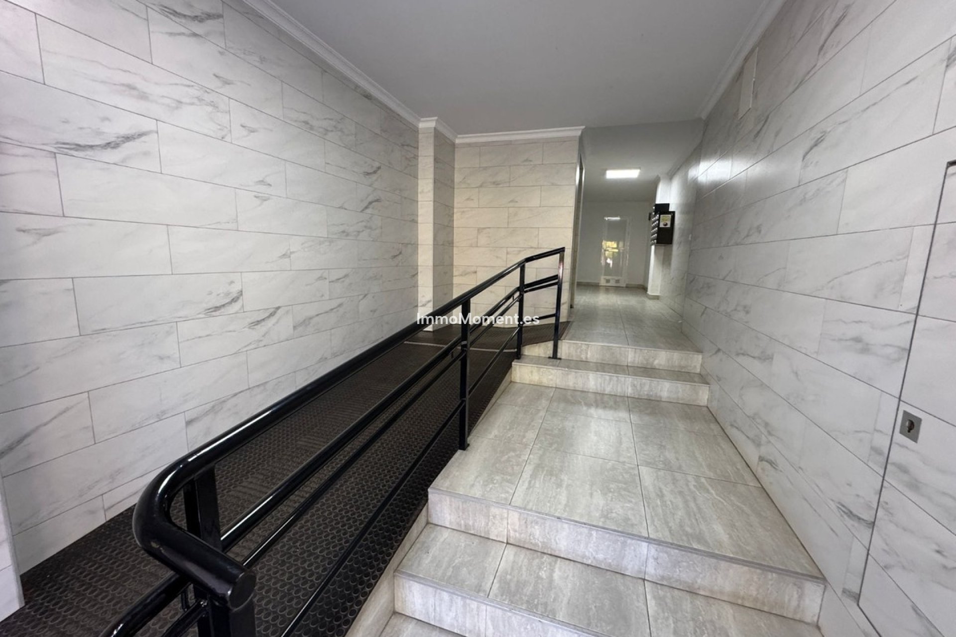 Resale - Apartment - Torrevieja - Torrevieja Centro