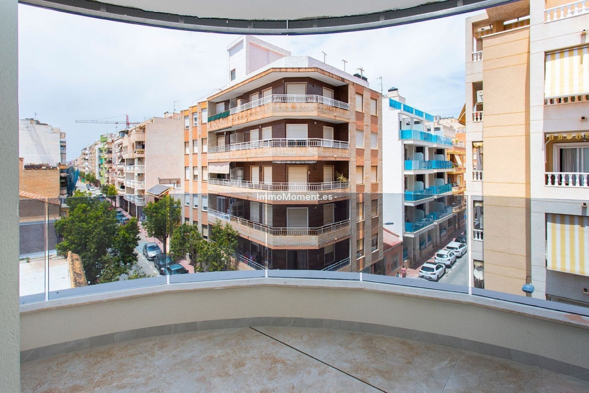 Resale - Apartment - Torrevieja - Torrevieja Centro