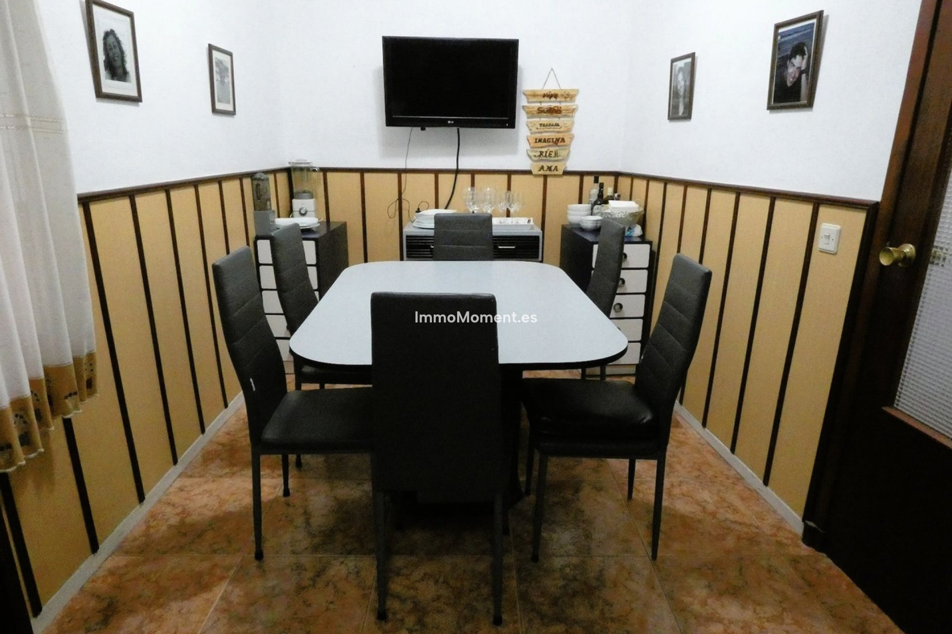 Resale - Apartment - Torrevieja - Torrevieja Centro