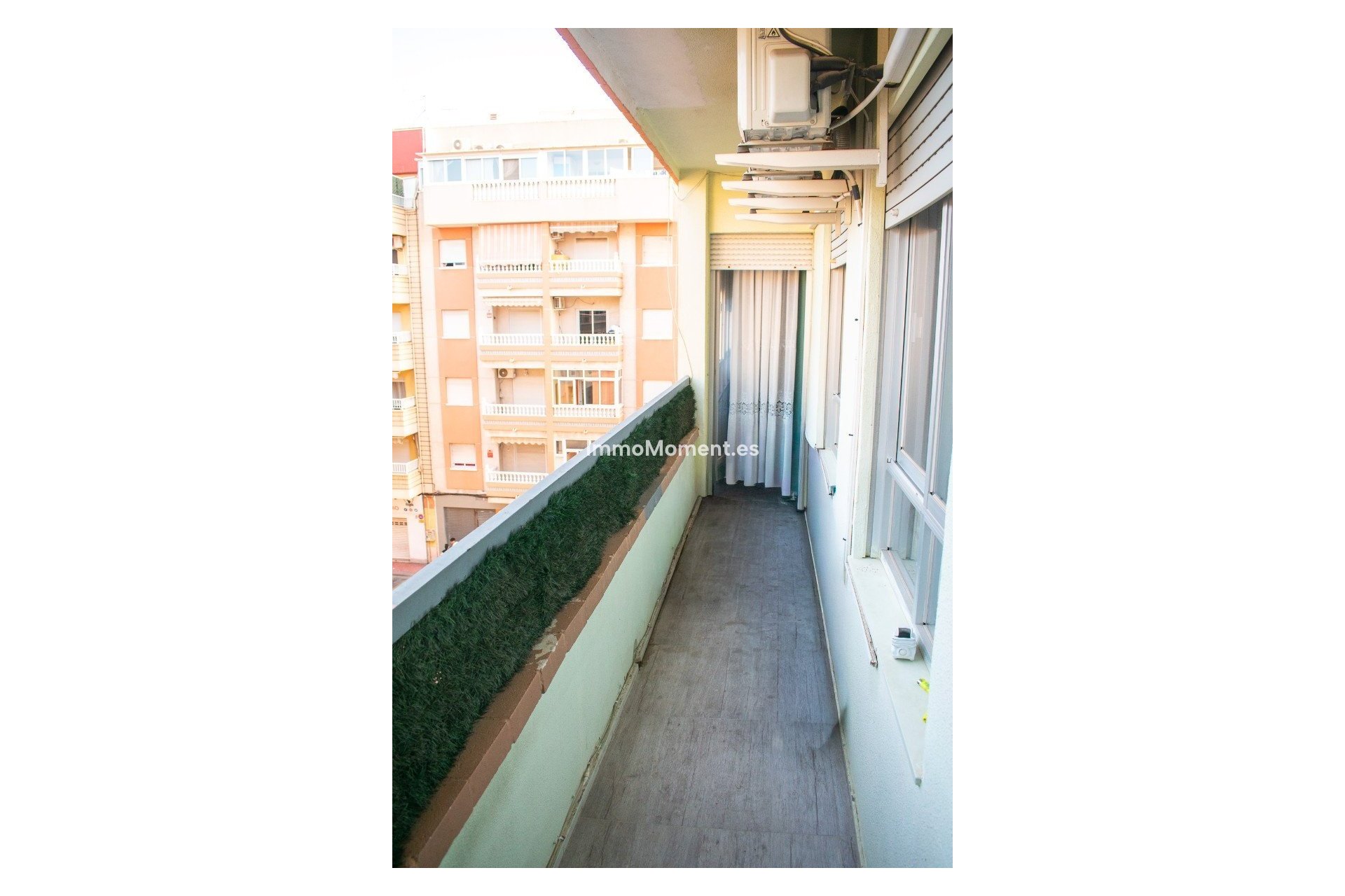 Resale - Apartment - Torrevieja - Torrevieja Centro